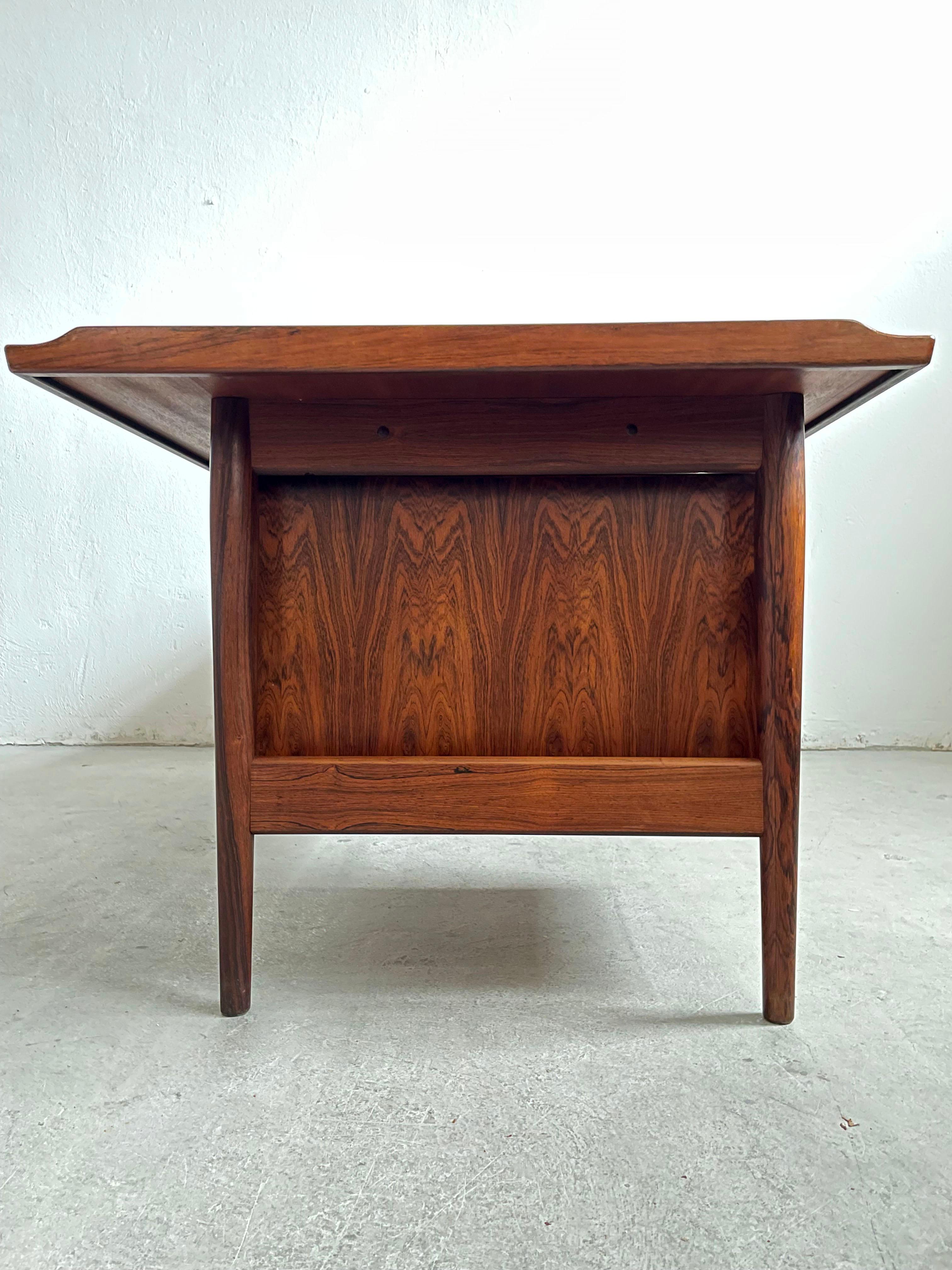 Danish Modern Executive Desk by Arne Vodder for Sibast, 1960s For Sale 1