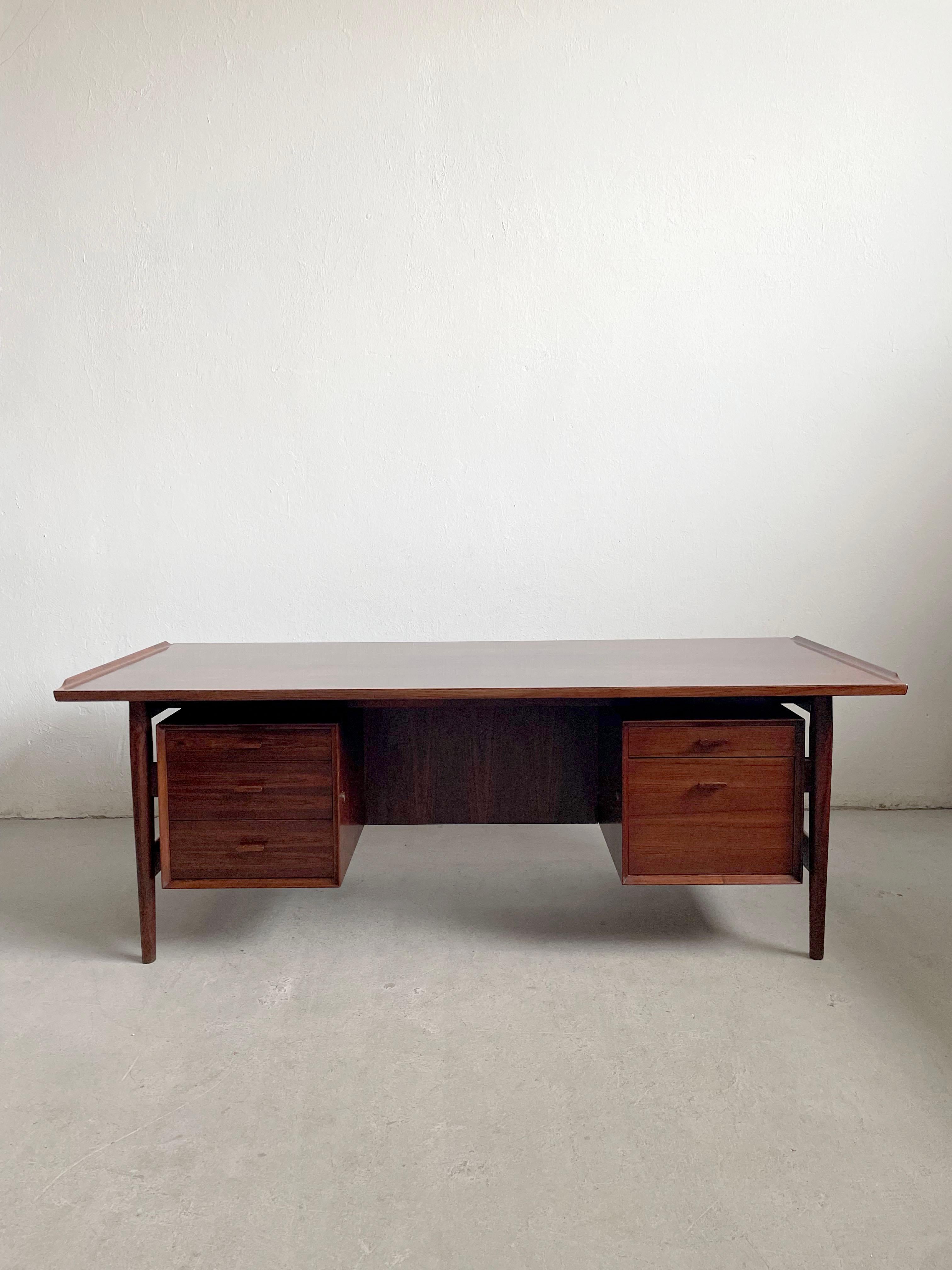 Danish Modern Executive Desk by Arne Vodder for Sibast, 1960s For Sale 2