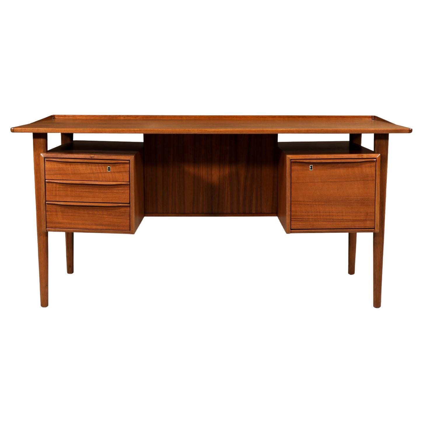 Danish Modern Executive Desk with Floating-Top by Peter Lovig Nielsen