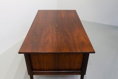 Bureau de direction moderne danois en palissandre, années 1960.