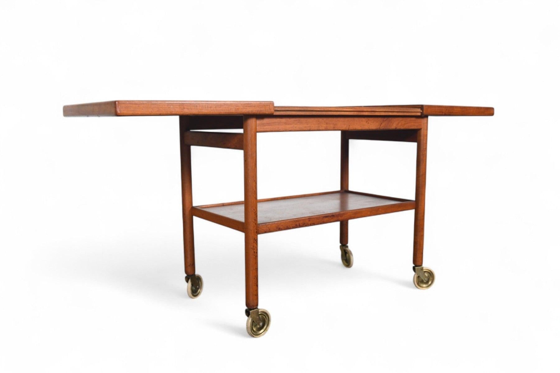 Dänischer moderner erweiterbarer Barwagen aus Teakholz im Angebot 2