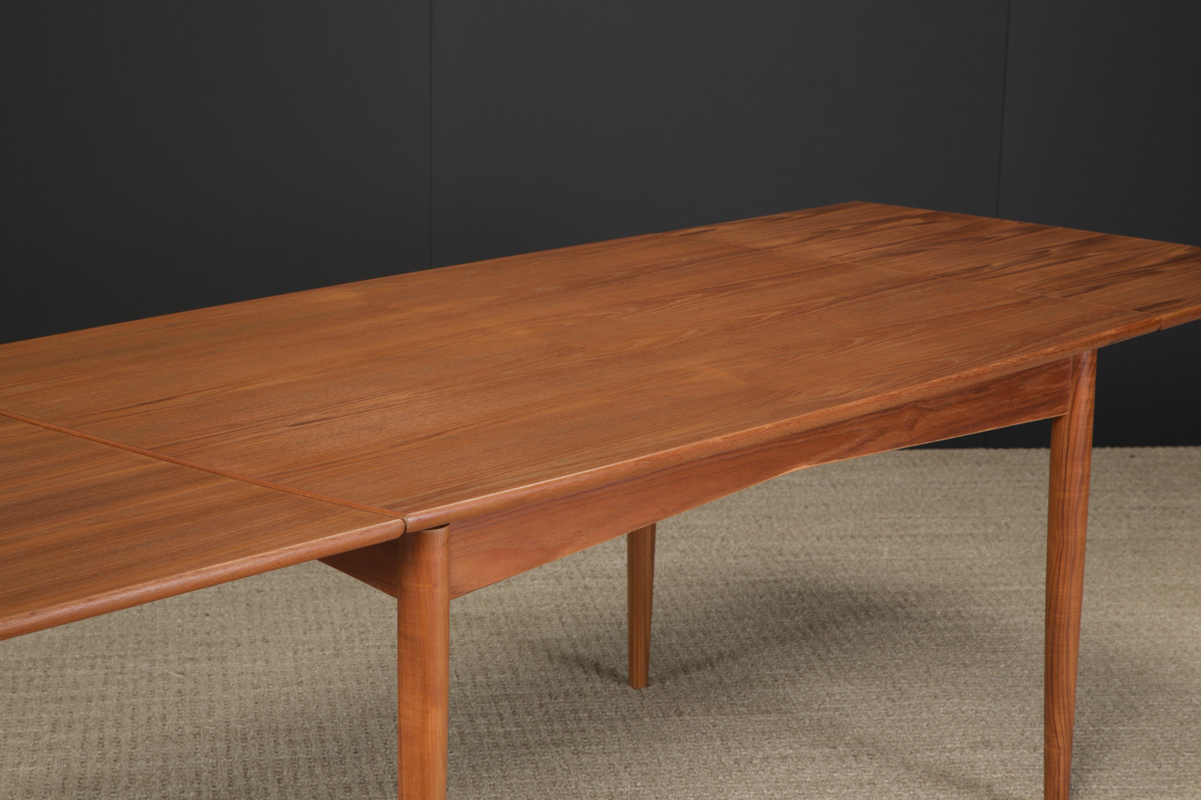 Danish Modern Expandable Teak Dining Table, c 1960s, Refinished For Sale 10