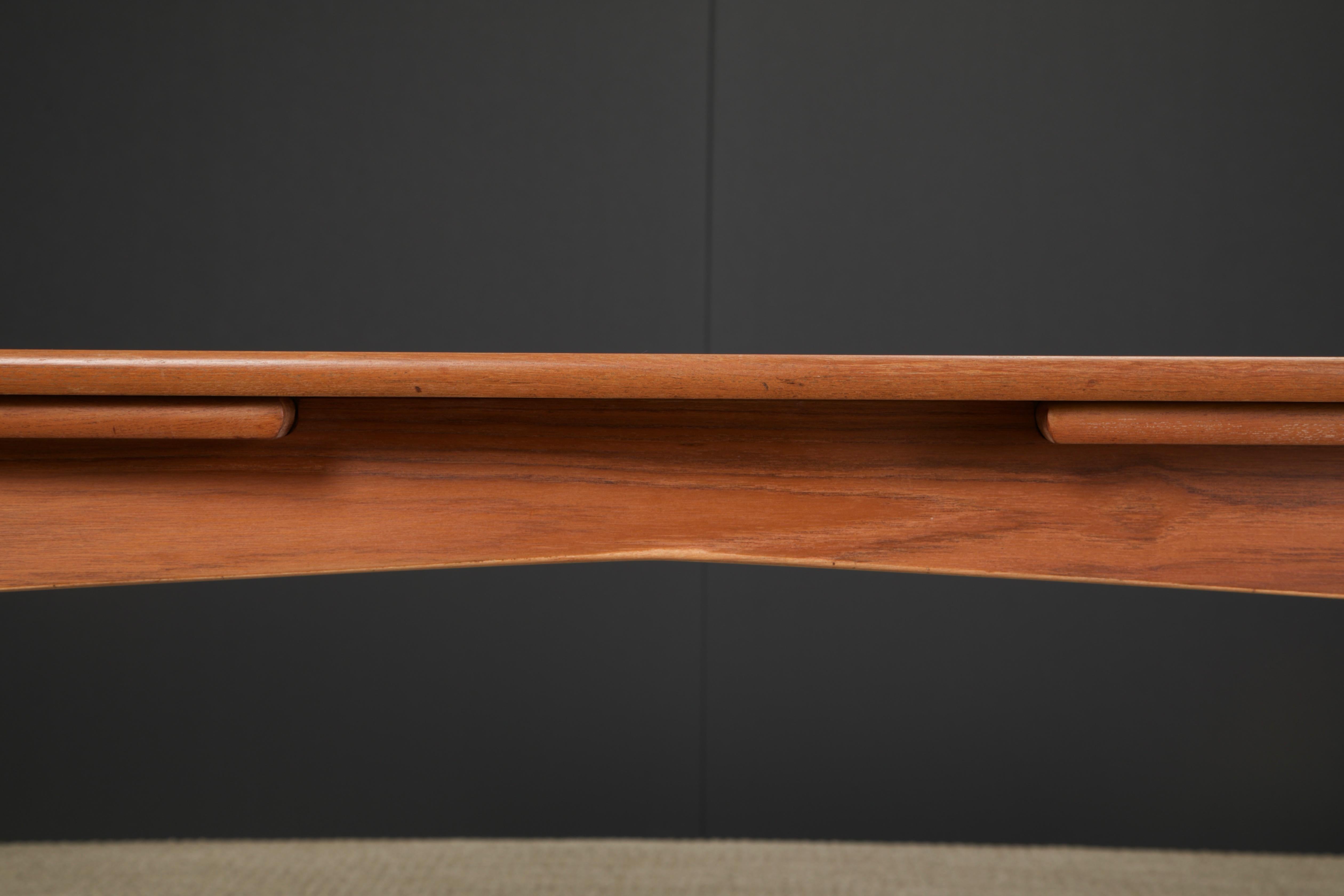 Danish Modern Expandable Teak Dining Table, c 1960s, Refinished For Sale 15