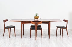 Danish Modern Expanding Draw-Leaf Rosewood Dining Table