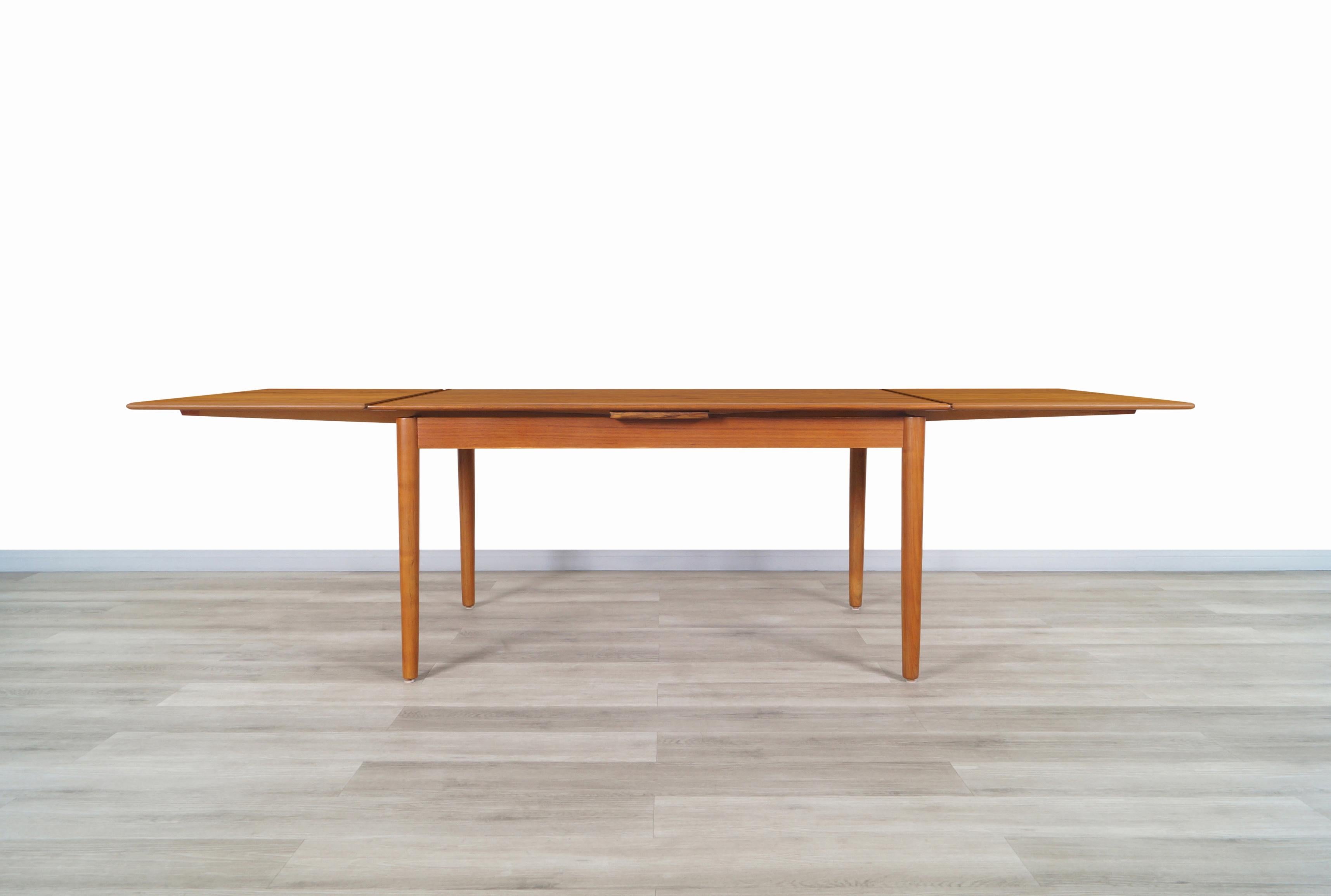 Danish Modern Expanding Teak Dining Table by AM Møbler 1