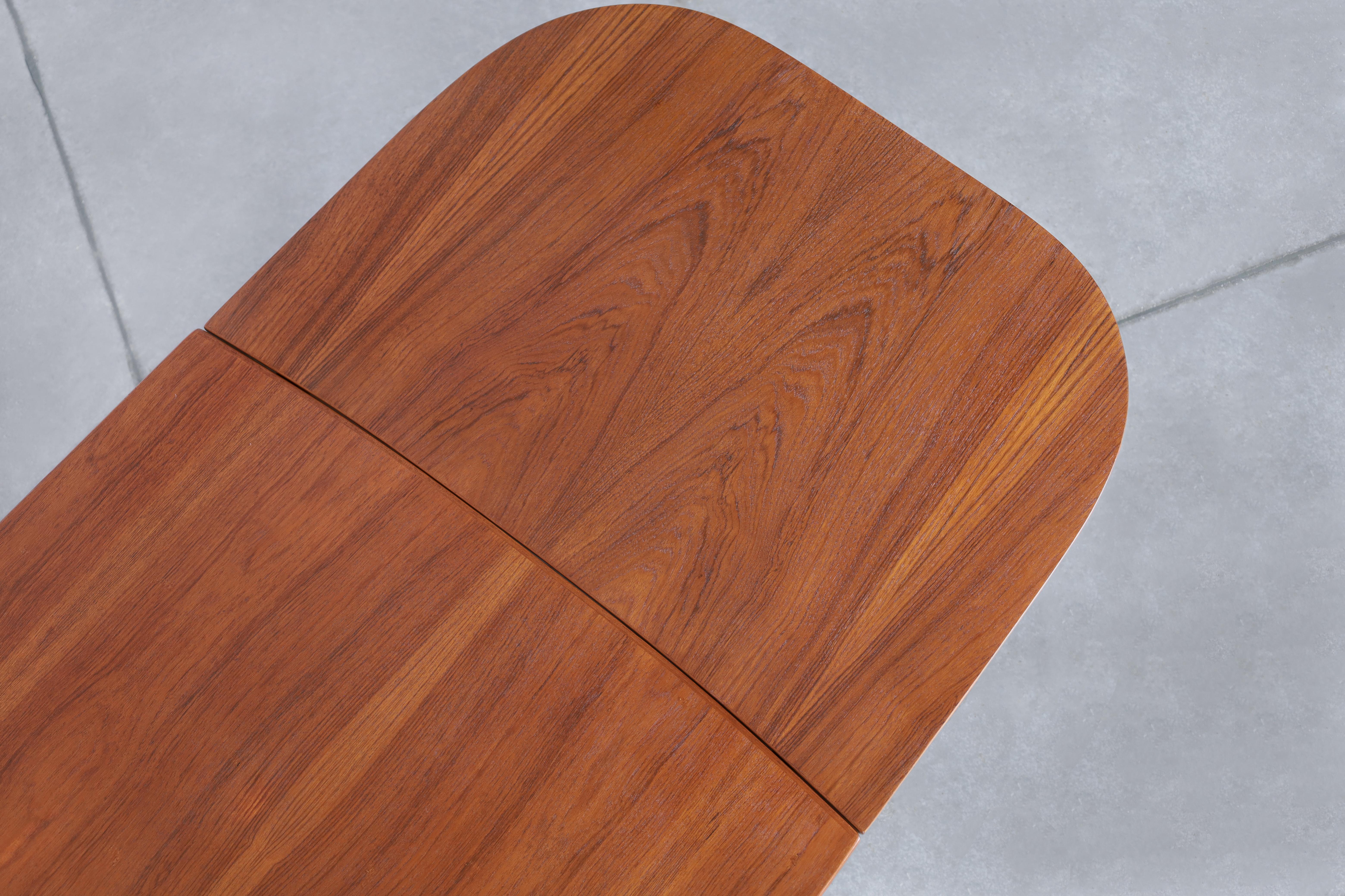 Table de salle à manger extensible moderne danoise en teck en vente 4