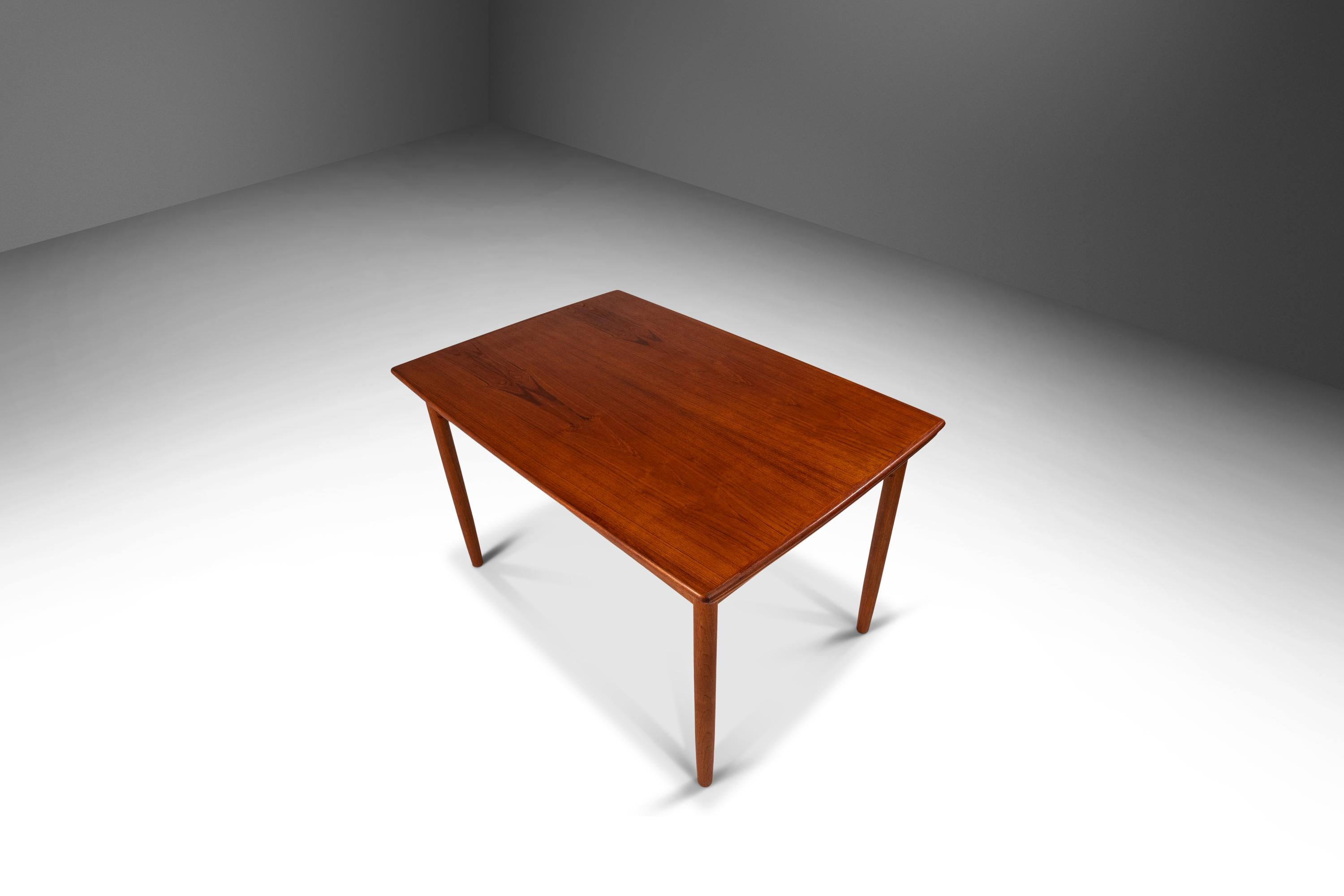 Danish Modern Expansion Dining Table in Teak w/ Stow-In-Table Leaves, c. 1960s For Sale 4