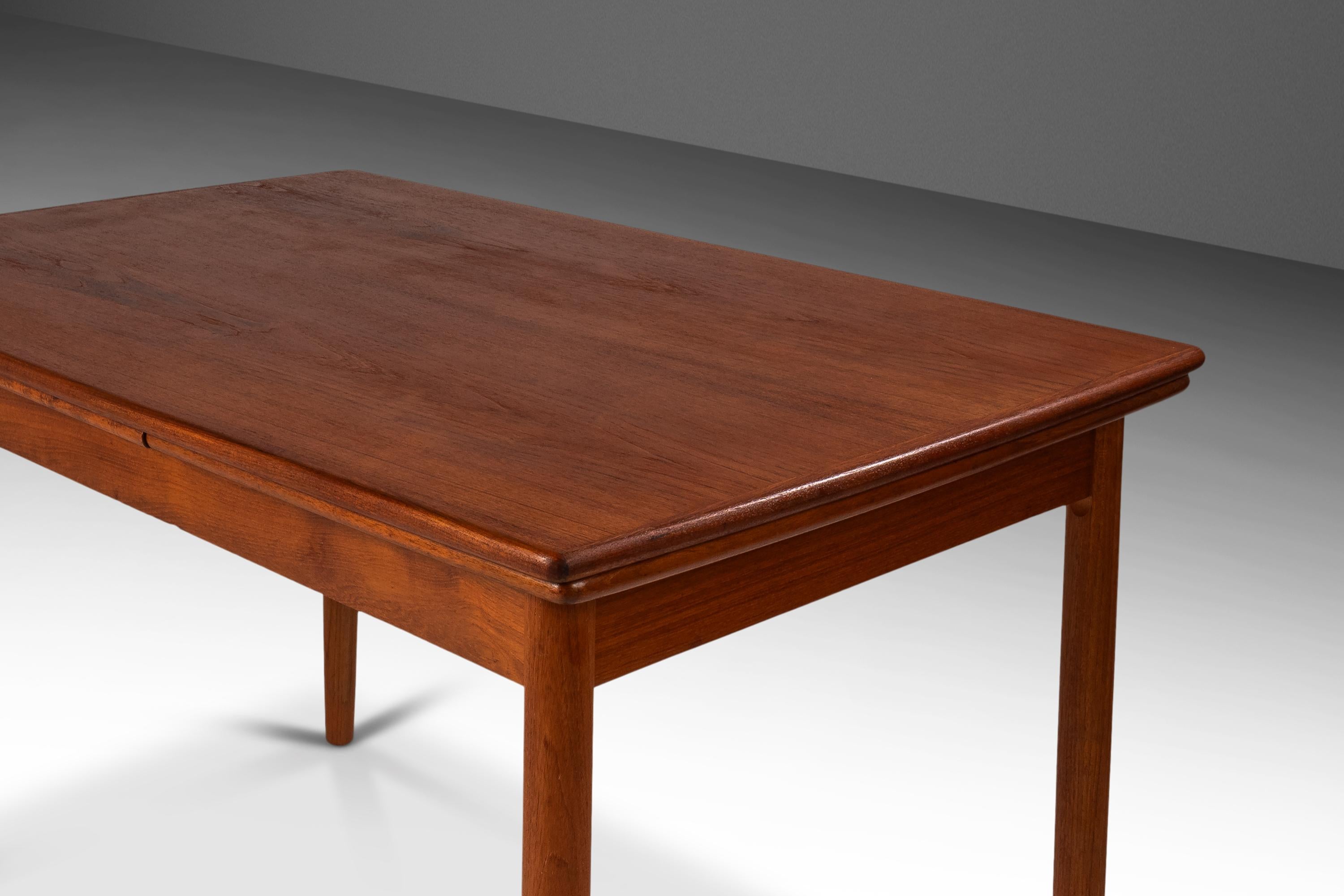 Danish Modern Expansion Dining Table in Teak w/ Stow-In-Table Leaves, c. 1960s For Sale 7