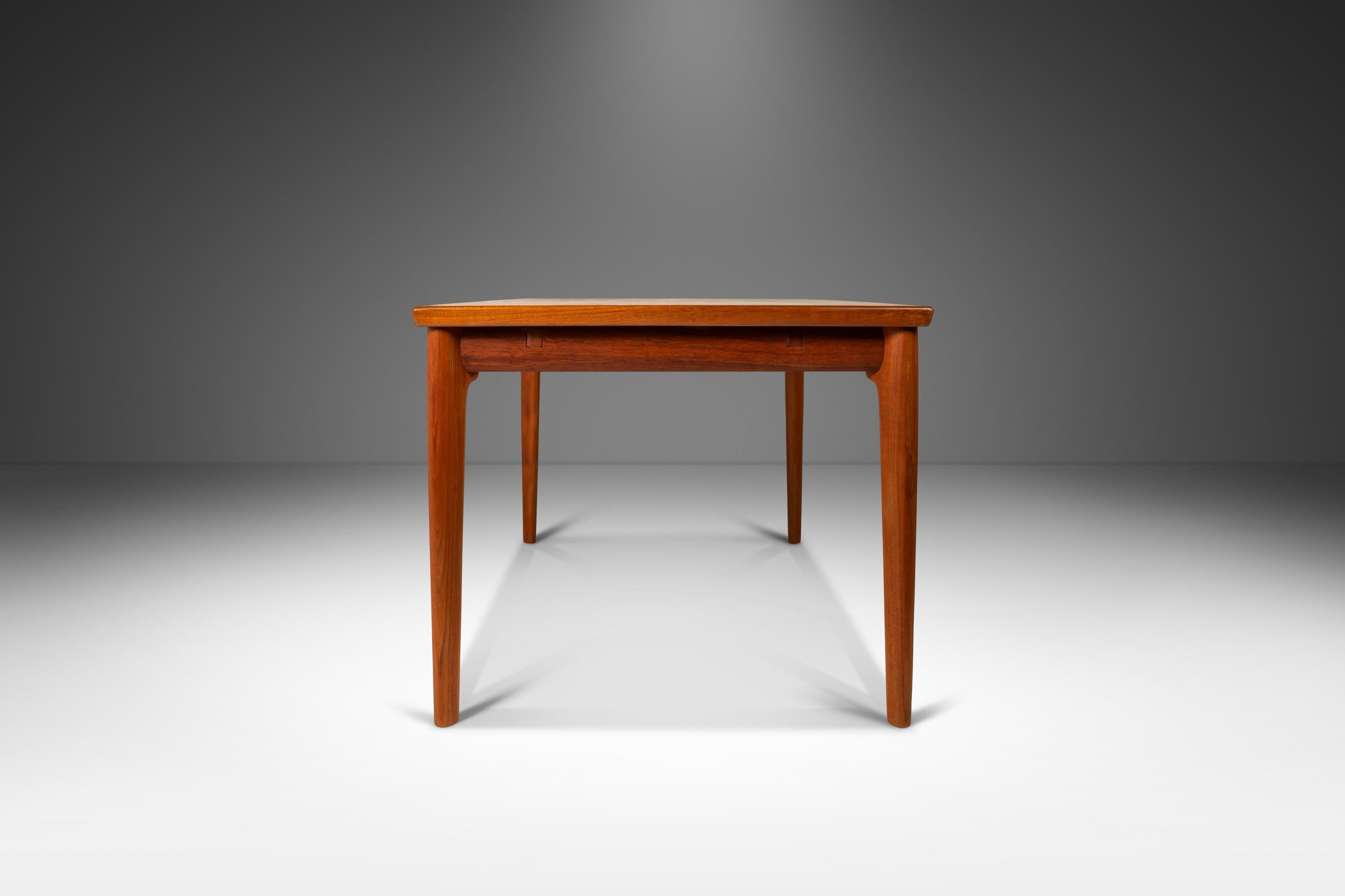Mid-Century Modern Danish Modern Expansion Dining Table in Teak w/ Stow-in-Table Leaves, c. 1960s For Sale