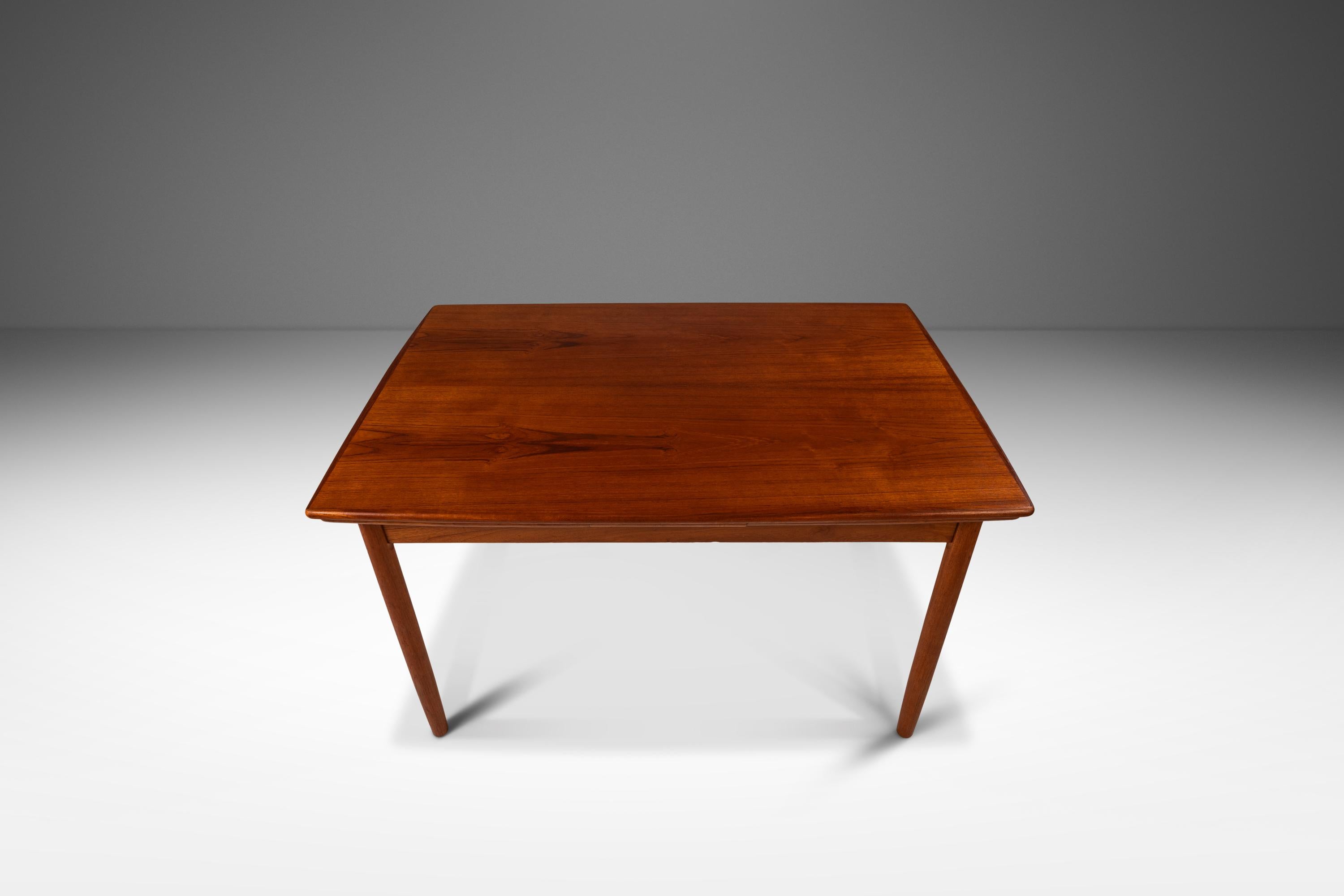 Mid-Century Modern Danish Modern Expansion Dining Table in Teak w/ Stow-In-Table Leaves, c. 1960s For Sale