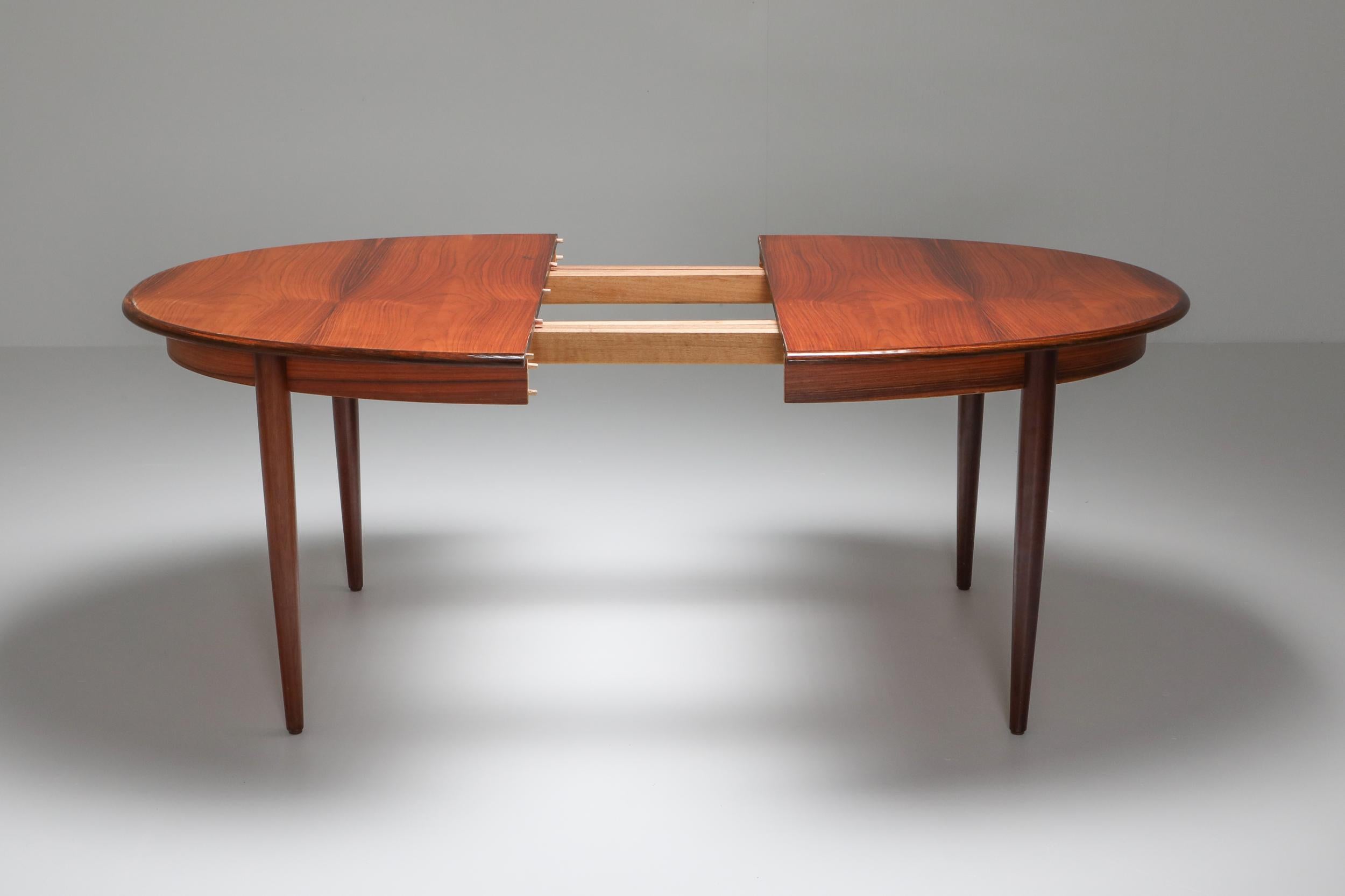 Rosewood Danish Modern Extendable Dining Table by Møller