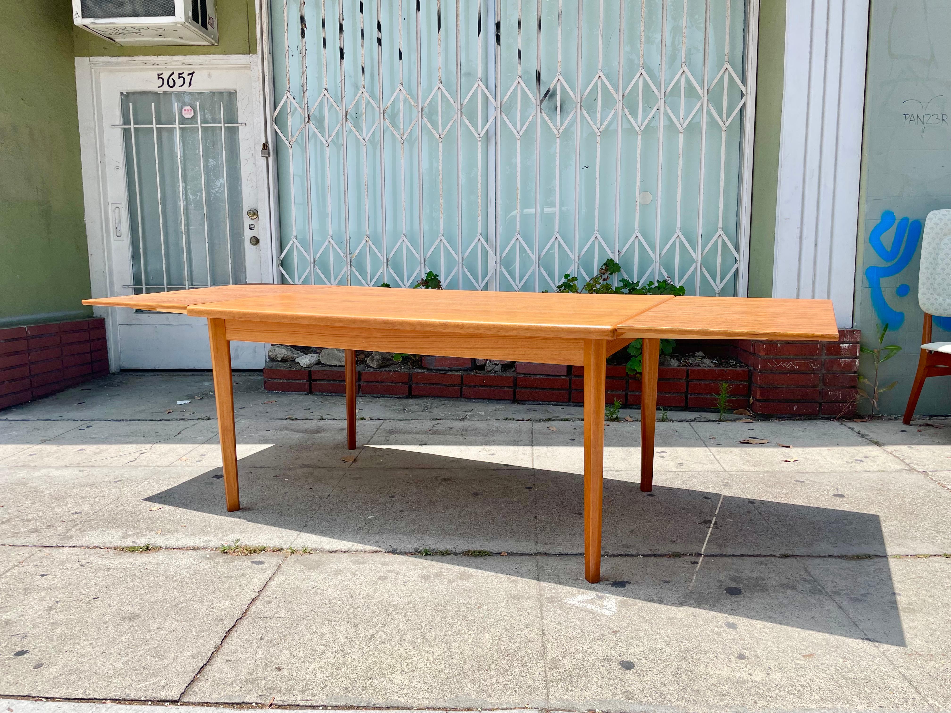 Mid-20th Century Danish Modern Extendable Teak Dining Table by Brdr Furbo For Sale