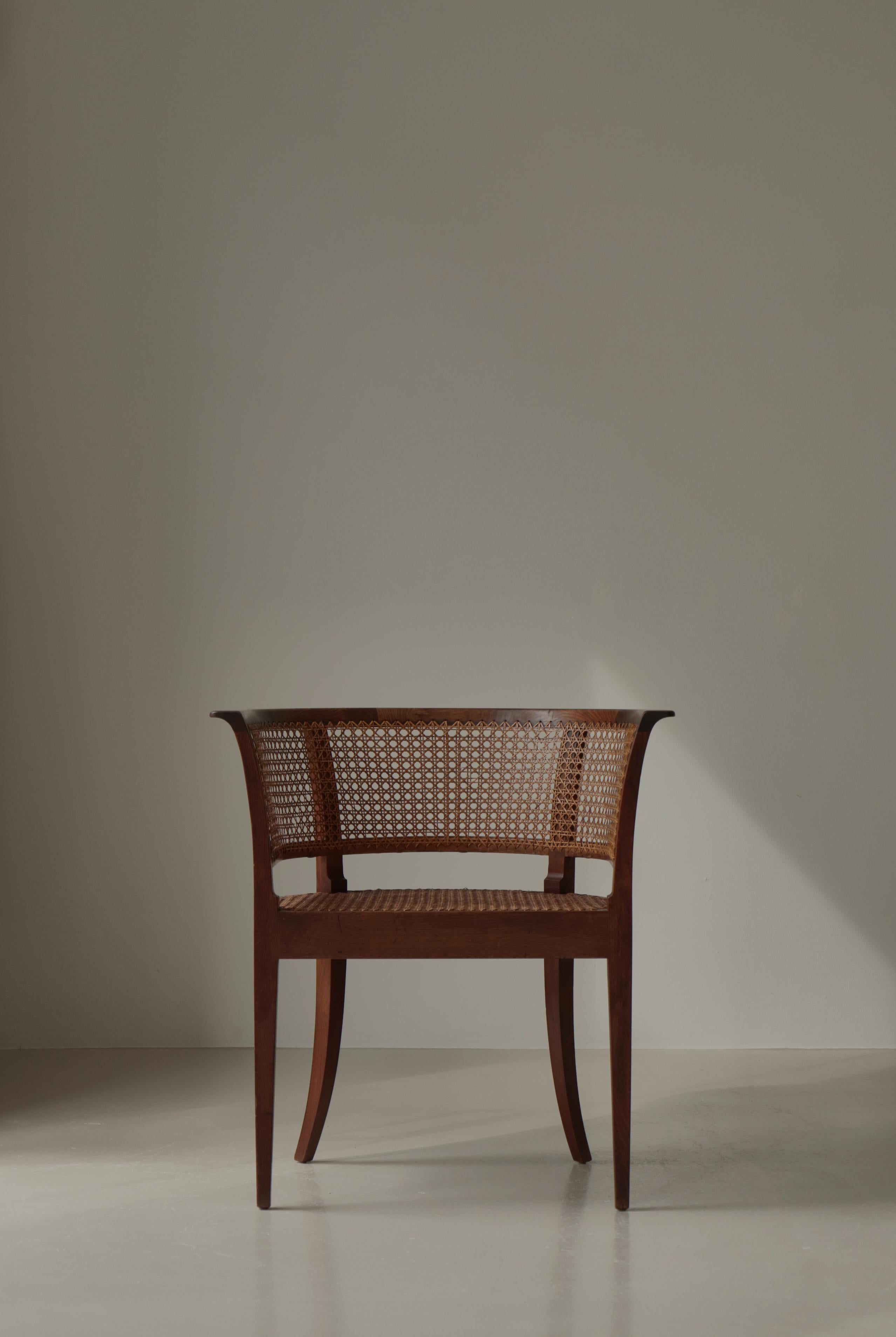 Poltrona moderna danese 
