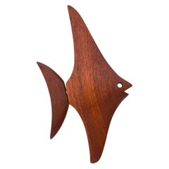 Scultura di pesce moderno danese del 1960 in teak
