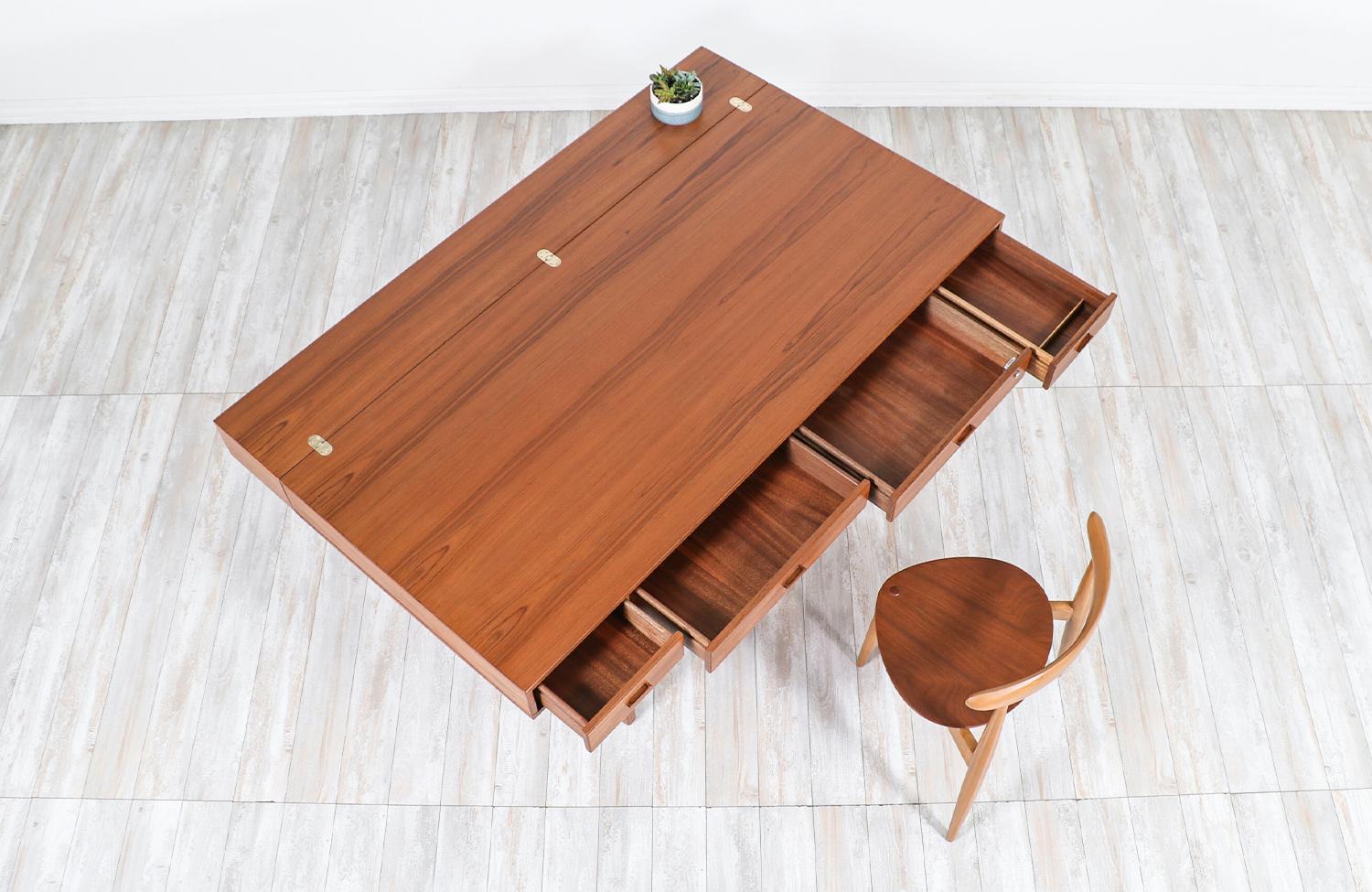 Danish Modern Flip-Top Executive Teak Desk by Peter Løvig Nielsen 1