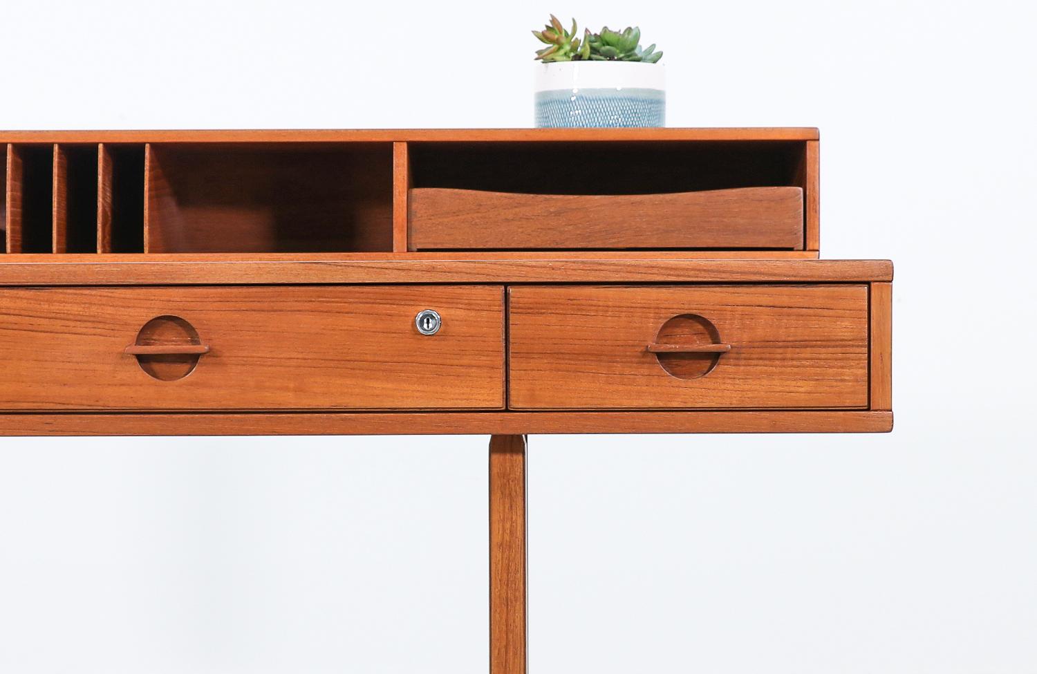Danish Modern Flip-Top Executive Teak Desk by Peter Løvig Nielsen 2