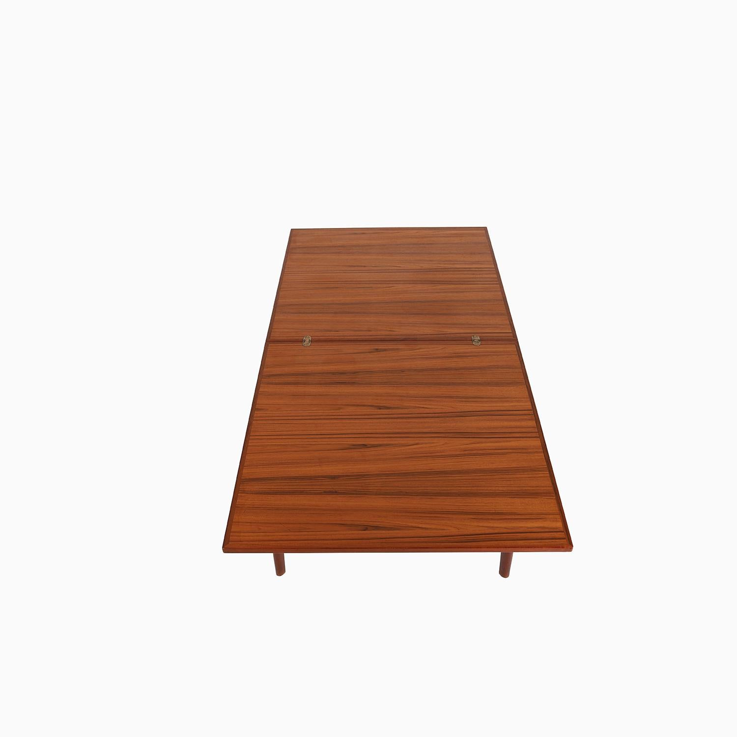 Oiled Danish Modern flip top Game Table by Borge Mogensen For Sale