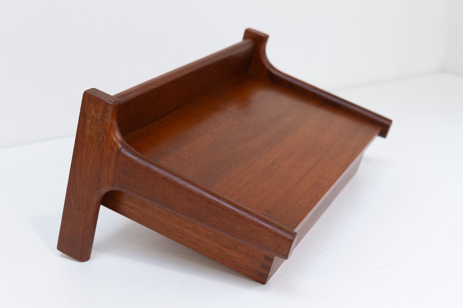 Danish Modern Floating Console in Teak by Kai Kristiansen, 1960s. 7