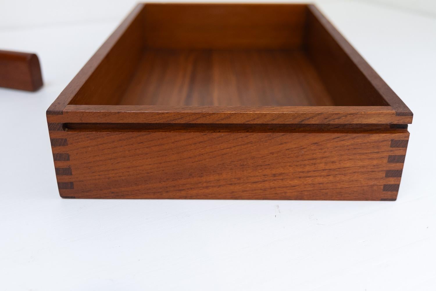 Danish Modern Floating Console in Teak by Kai Kristiansen, 1960s. 8