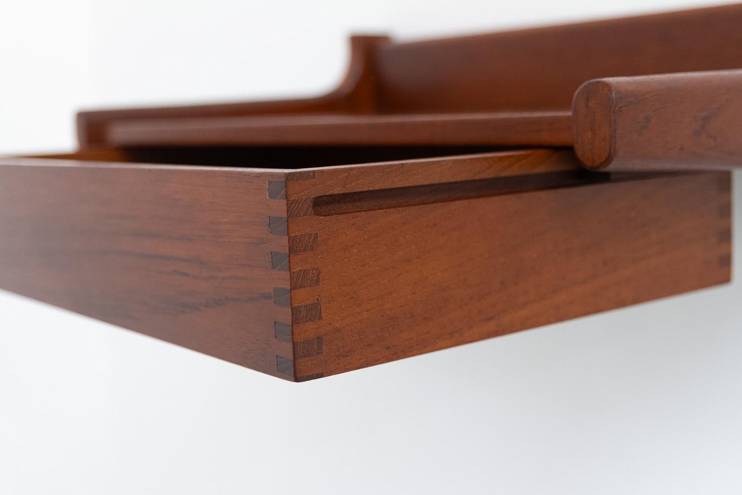 Danish Modern Floating Console in Teak by Kai Kristiansen, 1960s. 1