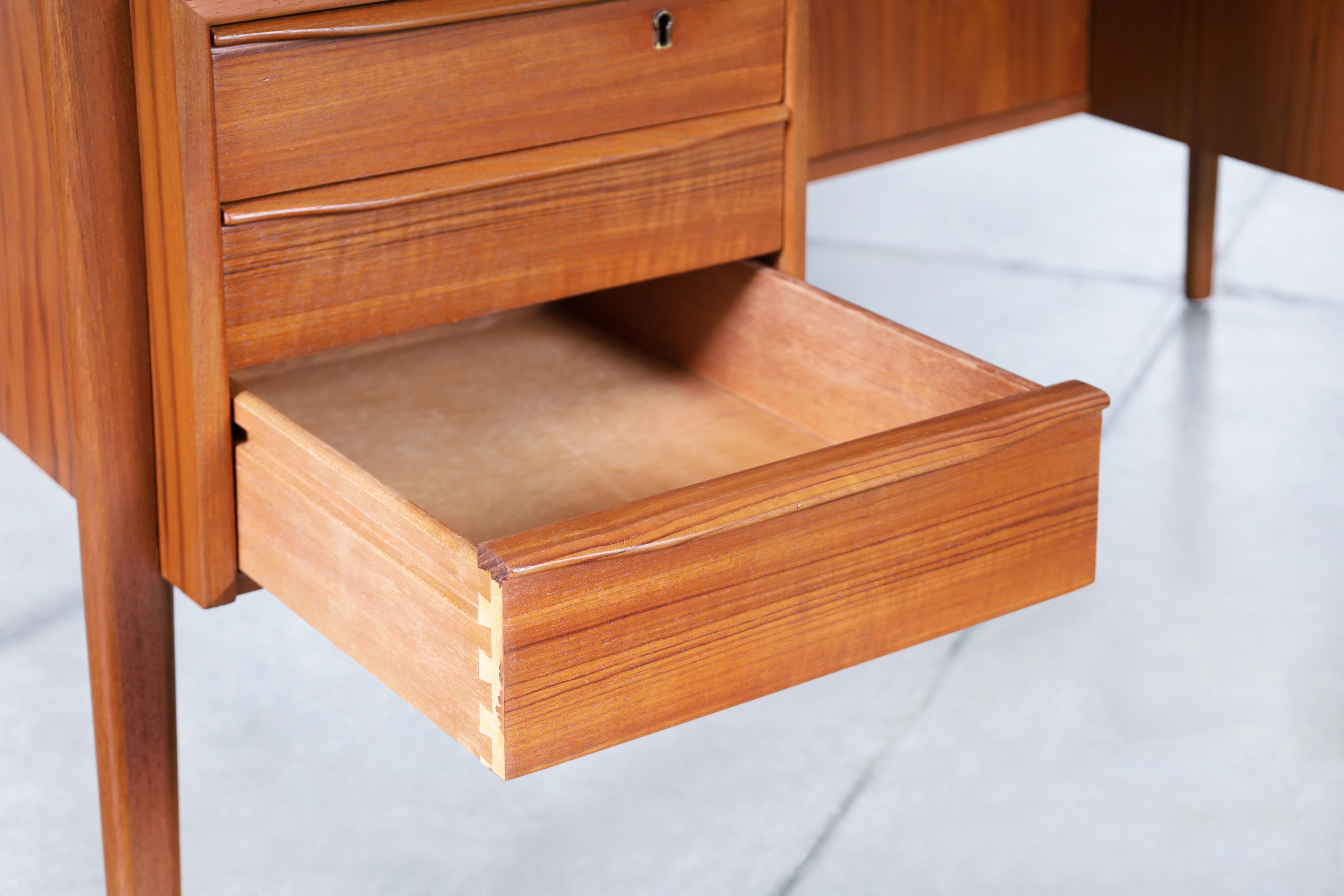 Danish Modern Floating Top Teak Desk by Peter Løvig Nielsen 1