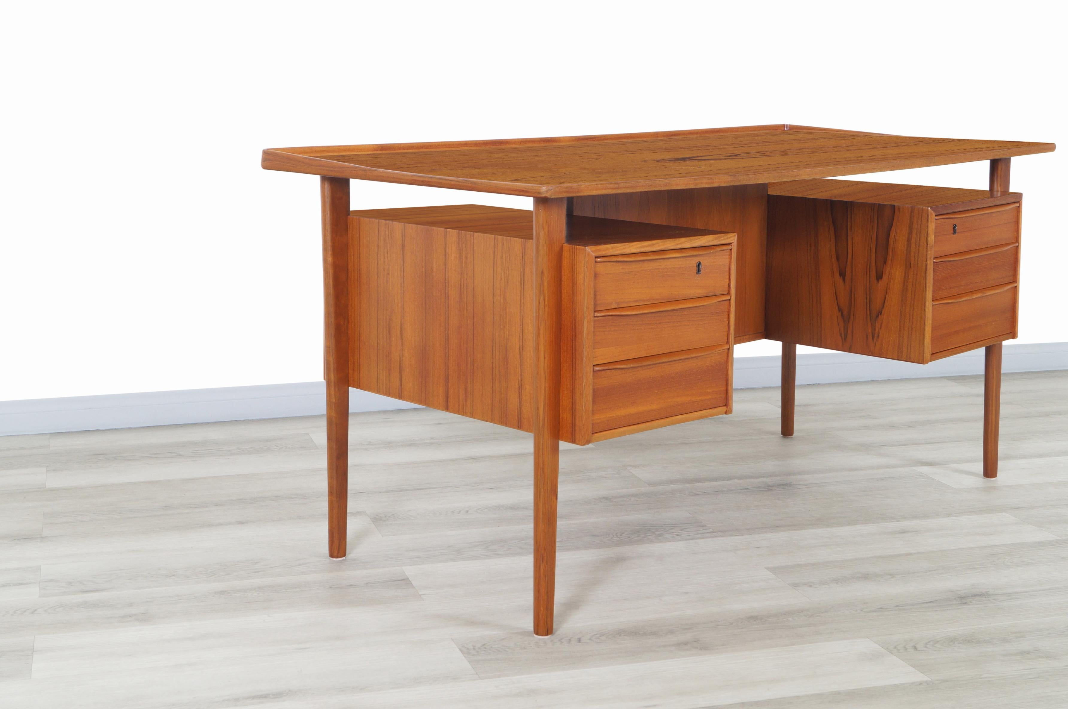 Danish Modern Floating Top Teak Desk by Peter Løvig Nielsen 3