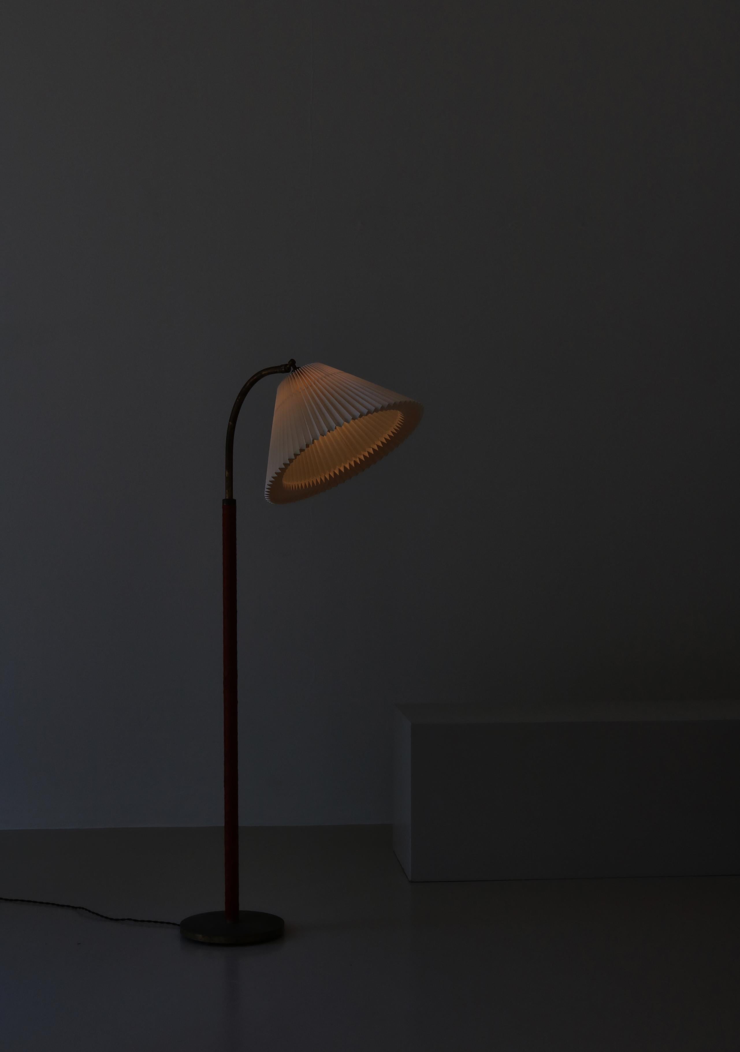 Danish Modern Floor Lamp, Brass & Leather by LYFA, Denmark, 1940s For Sale 3