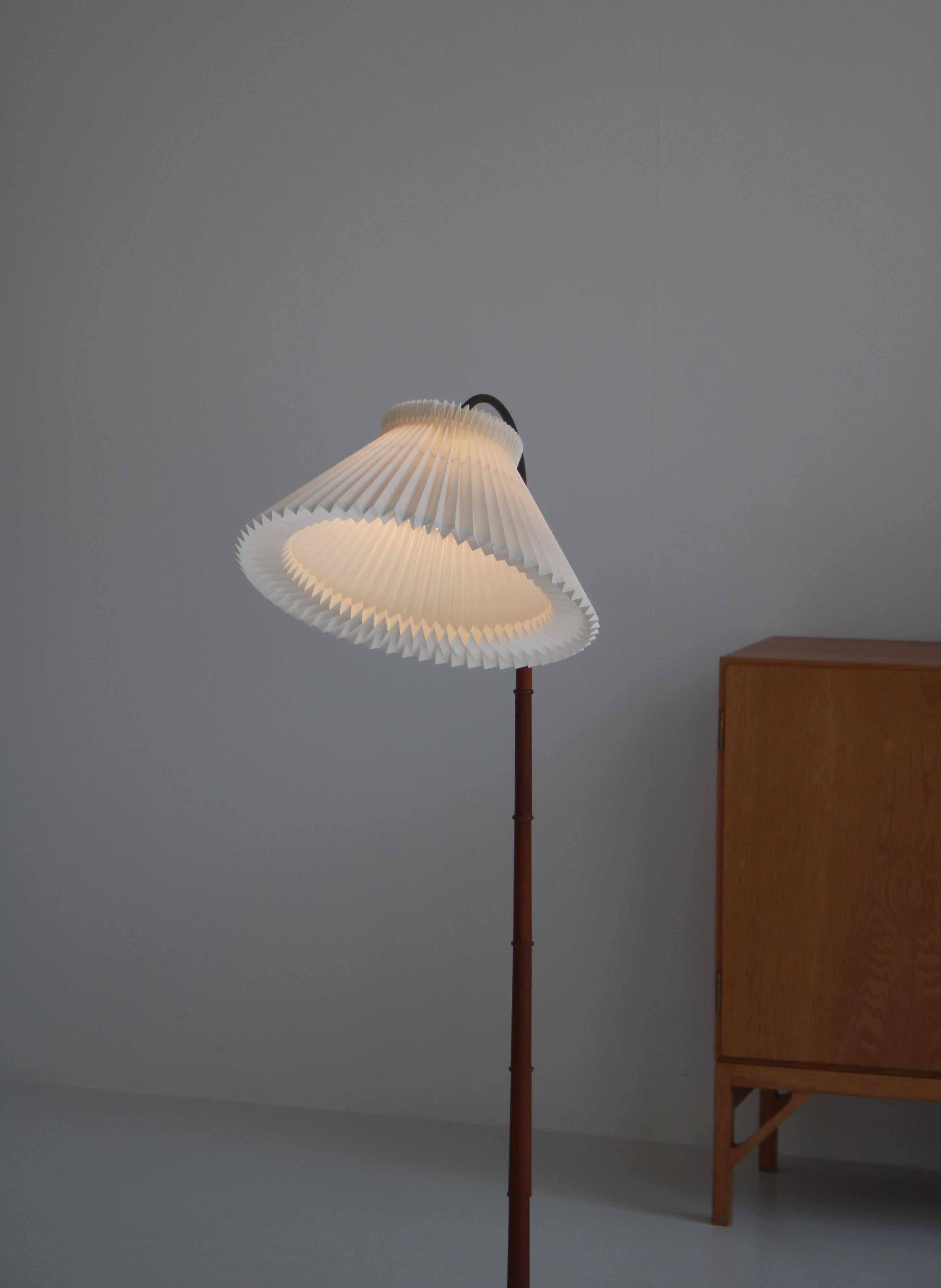 Scandinavian Modern Danish Modern Floor Lamp in Teak with Hand Folded Le Klint Shade, 1950s For Sale