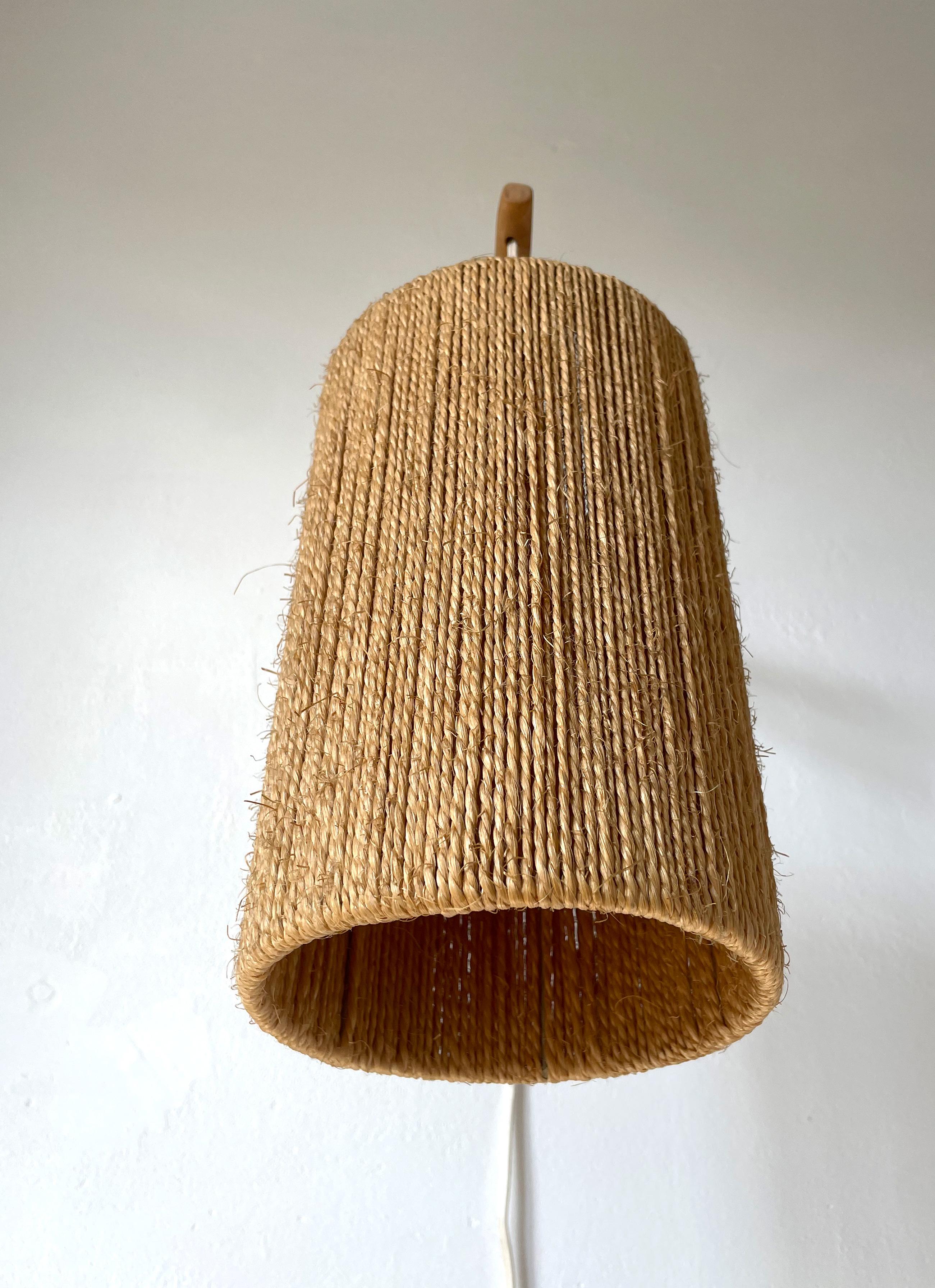 Danish Modern Fog & Morup Style Papercord Wall Light, 1950s In Good Condition For Sale In Copenhagen, DK