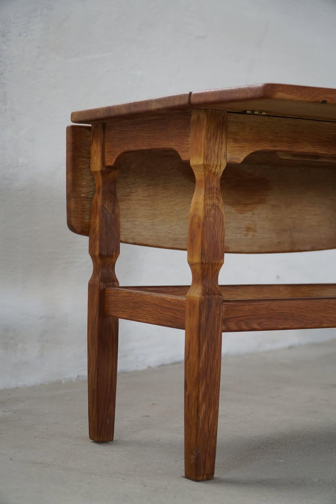 Danish Modern Folding Side Table in Solid Oak, Mid 20th Century For Sale 8