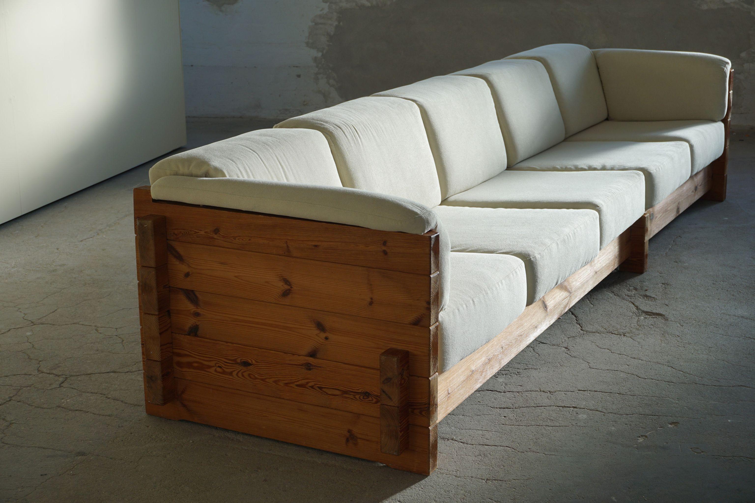 Scandinavian Modern Danish Modern Freestanding Five-Seater Sofa in Pine with New Upholstery, 1970s