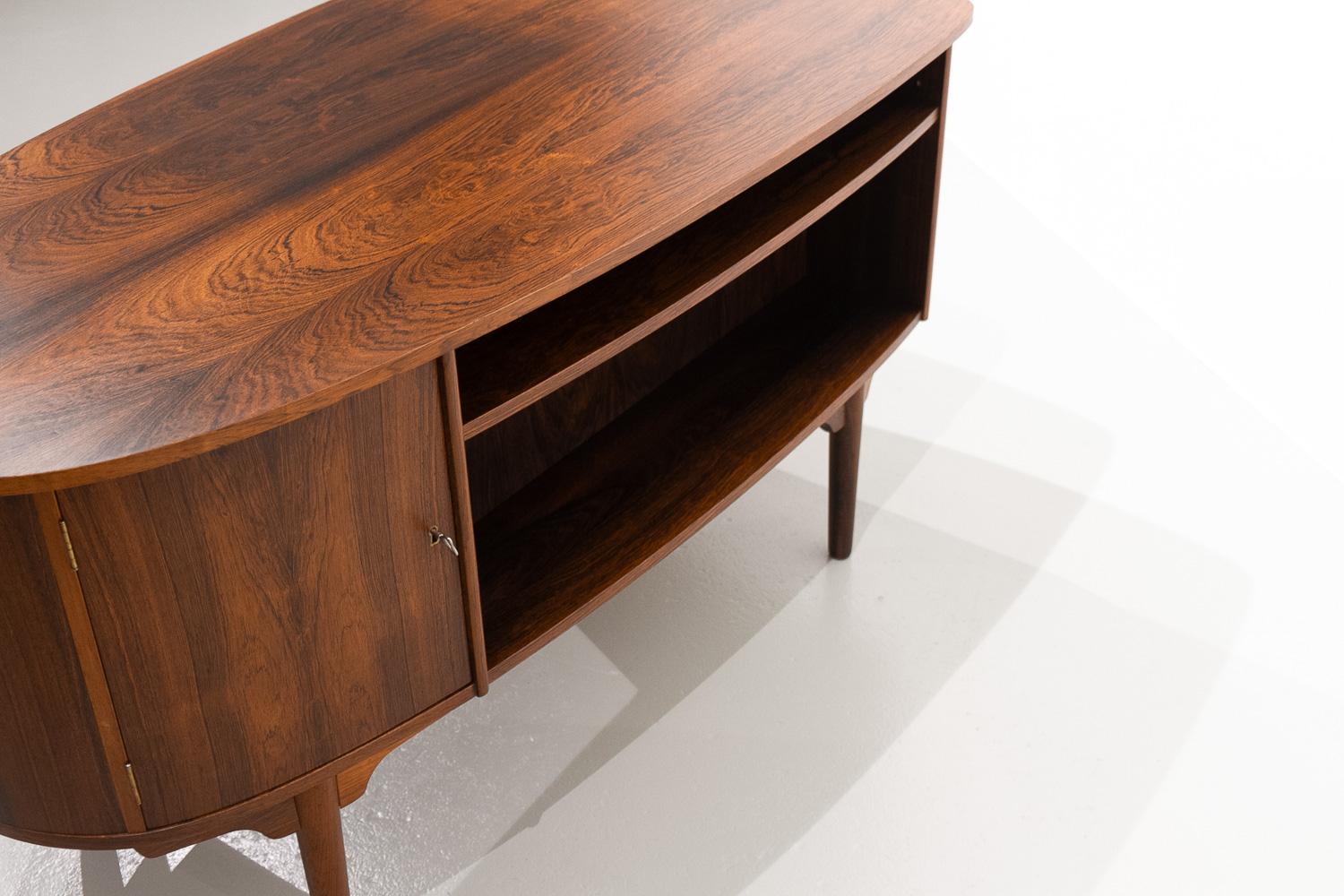 Danish Modern Freestanding Rosewood Desk by Sv. Å. Madsen for HP Hansen, 1960s. 5