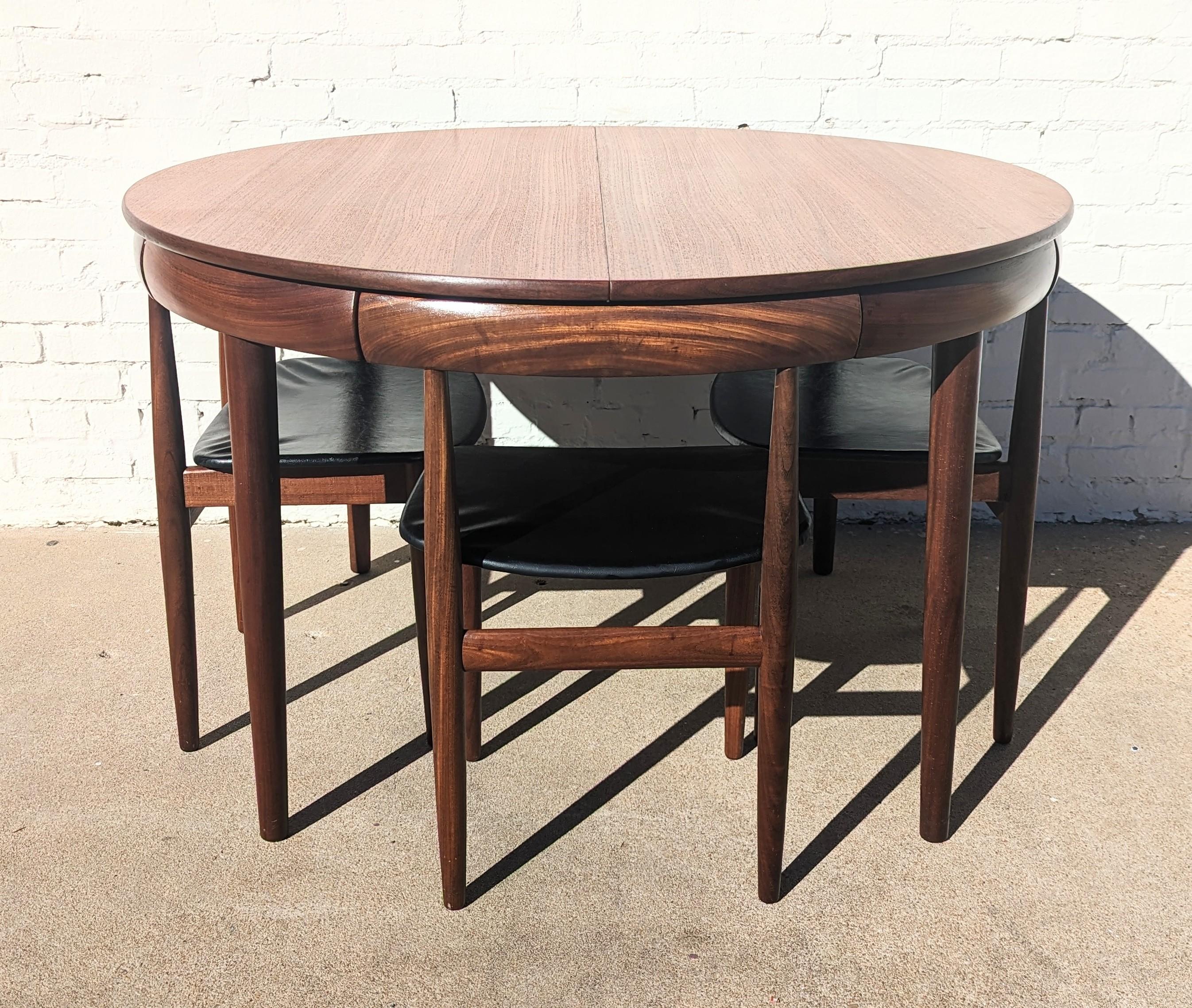 Danish Modern Frem Rojle Dining Table and Chairs  For Sale 5
