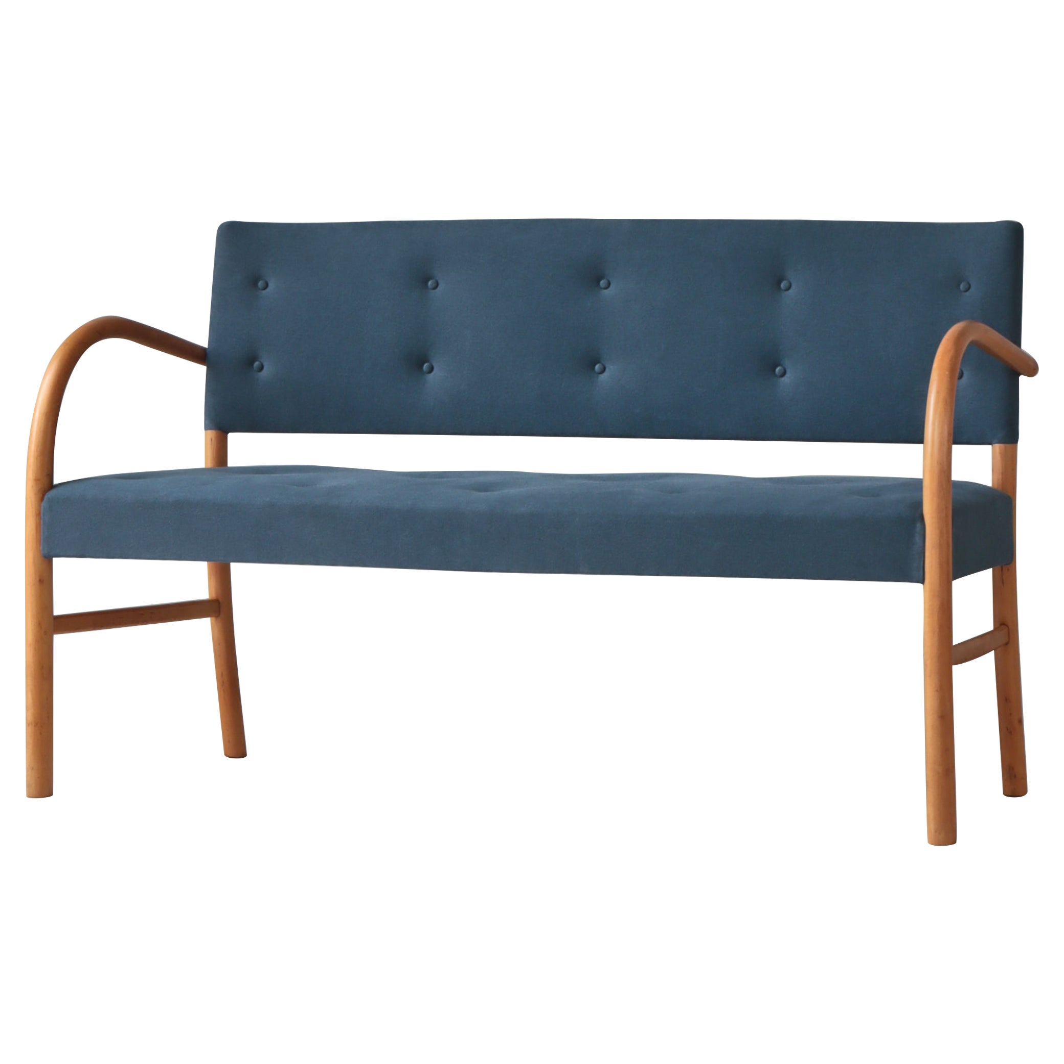 Danish Modern Fritz Hansen "Funkis" Sofa Bench in Beech & Blue Fabric, 1940s For Sale