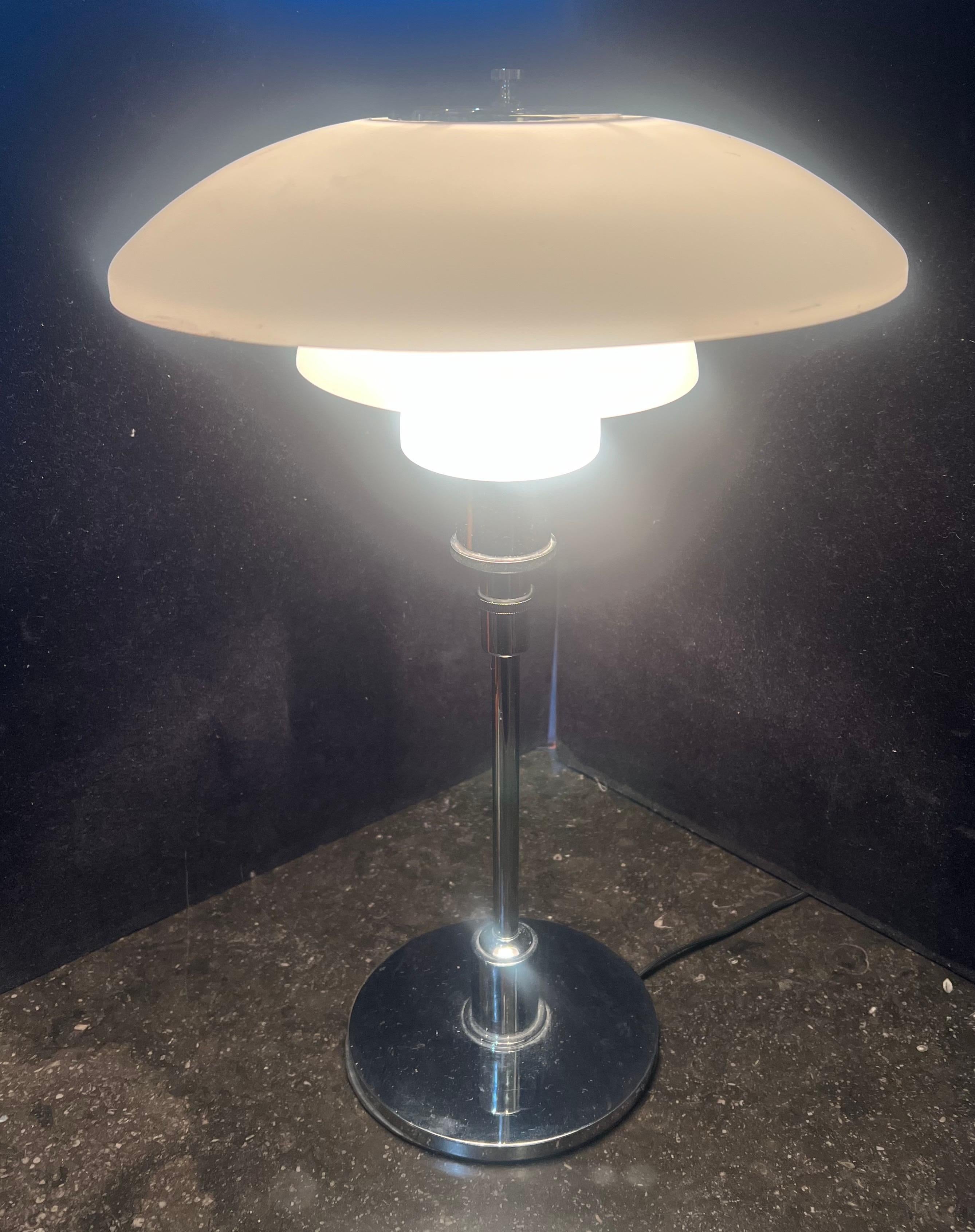 Scandinavian Modern Danish Modern Frosted Glass & Chrome Desk Lamp PH 3/2 by Henningsen For Sale