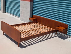 Dänisches modernes Teakholz-Bettgestell in Standardgröße von Melvin Mikkelsen Møbler, um 1960
