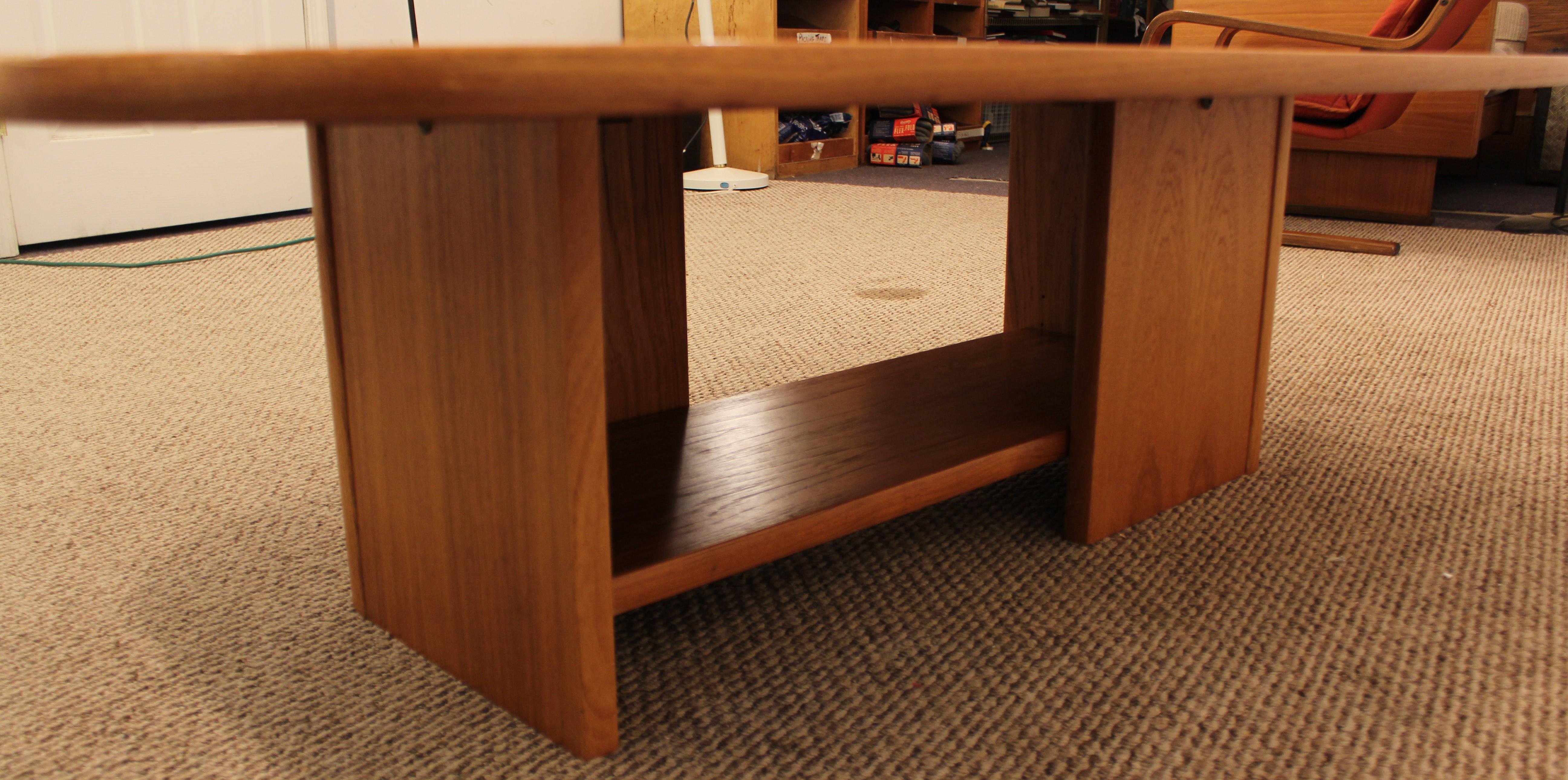 gangso coffee table