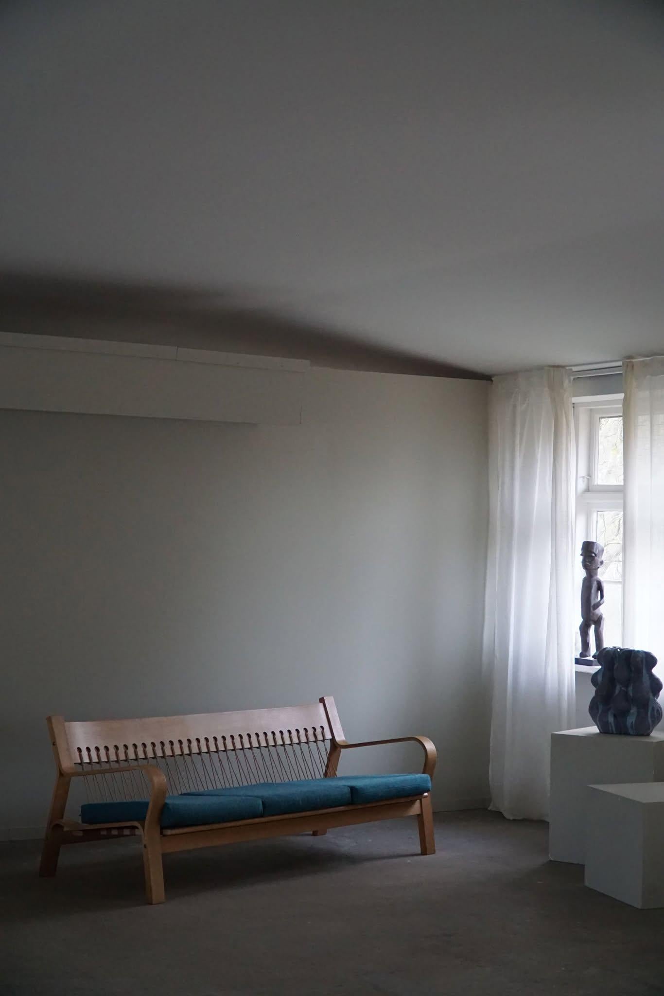 Danish Modern GE 671 Three-Seater Sofa by Hans J. Wegner for GETAMA, 1960s en venta 7