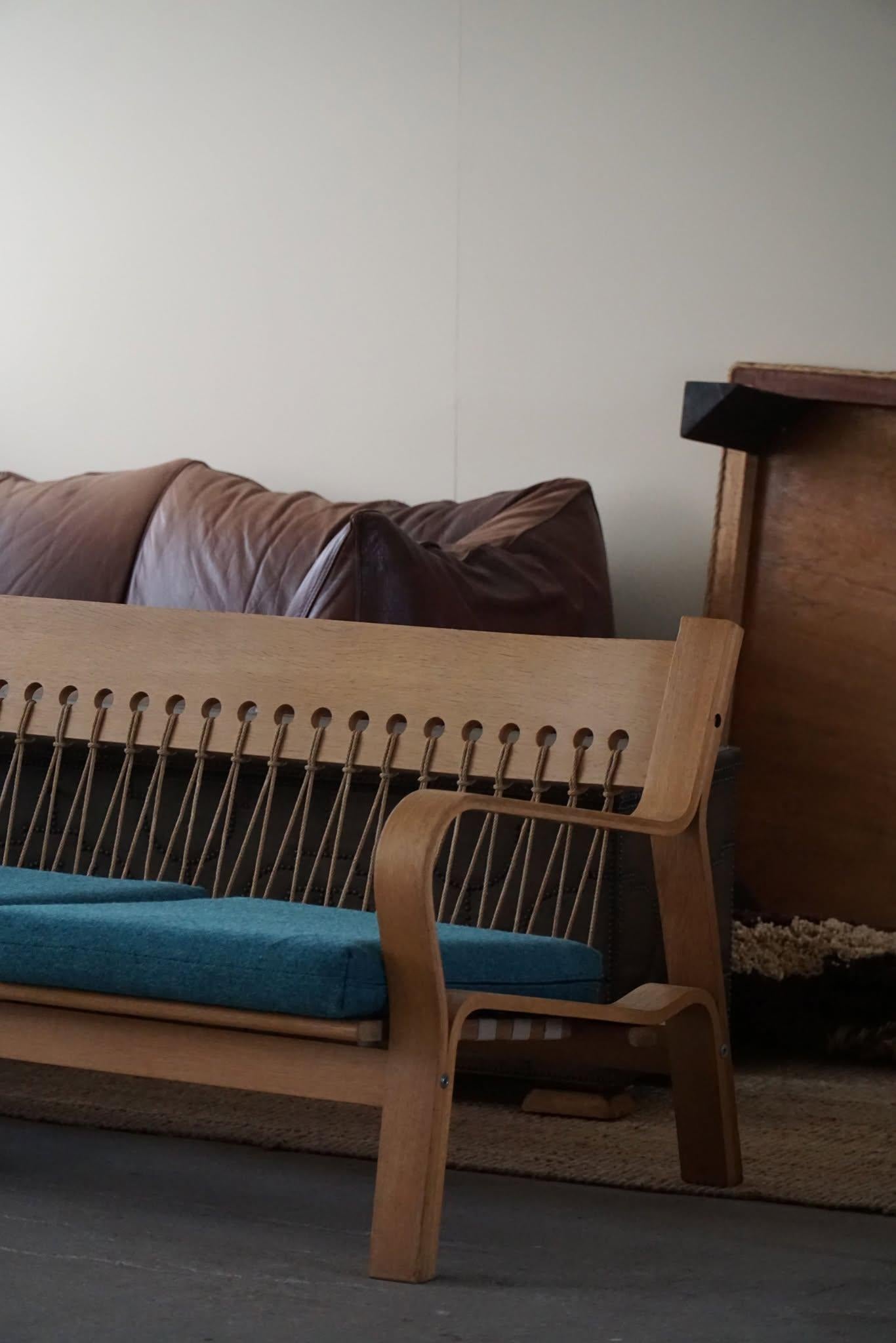 Danish Modern GE 671 Three-Seater Sofa by Hans J. Wegner for GETAMA, 1960s en Bueno estado para la venta en Odense, DK