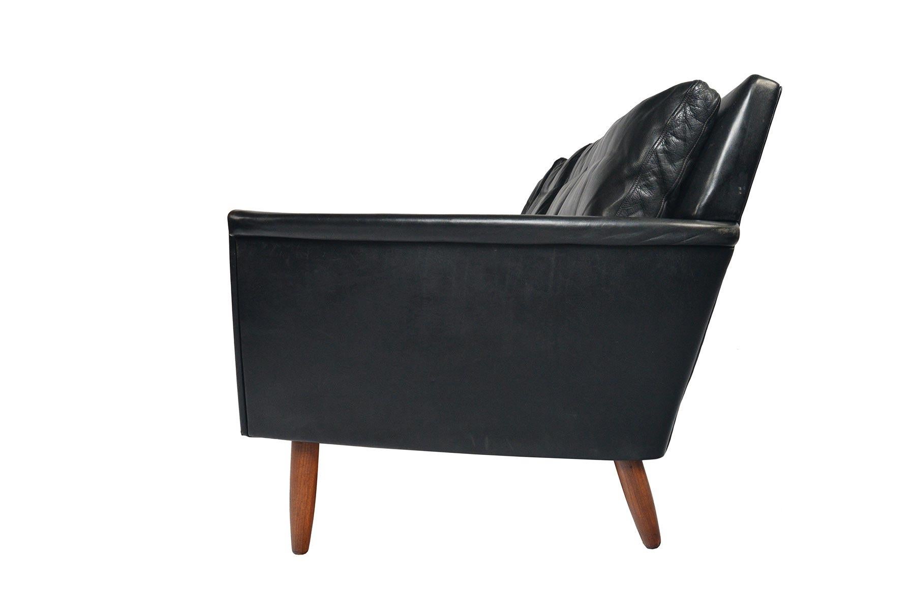 Danish Modern Georg Thams Four-Seat Black Leather Sofa 3
