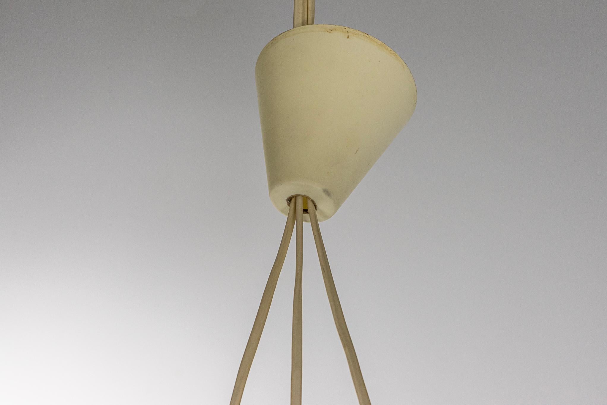 Lampe pendante moderne danoise en verre et bois de rose  en vente 6