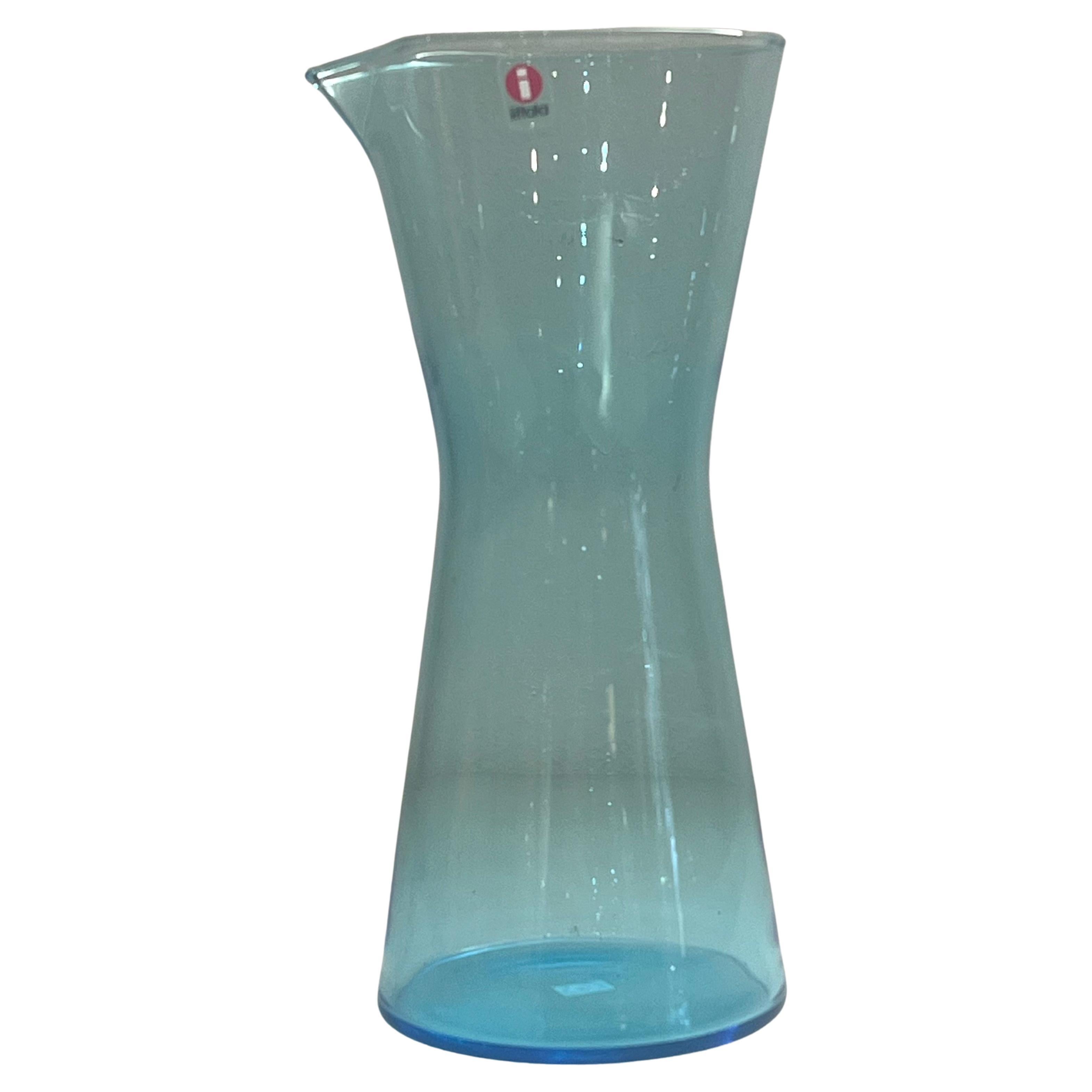 Brocca danese in vetro moderno disegnata da Kaj Franck per Iittala Finlandia