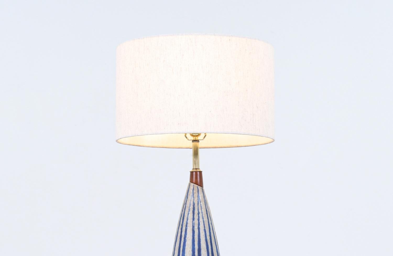 Mid-Century Modern Danish Modern Glazed Ceramic Table Lamp