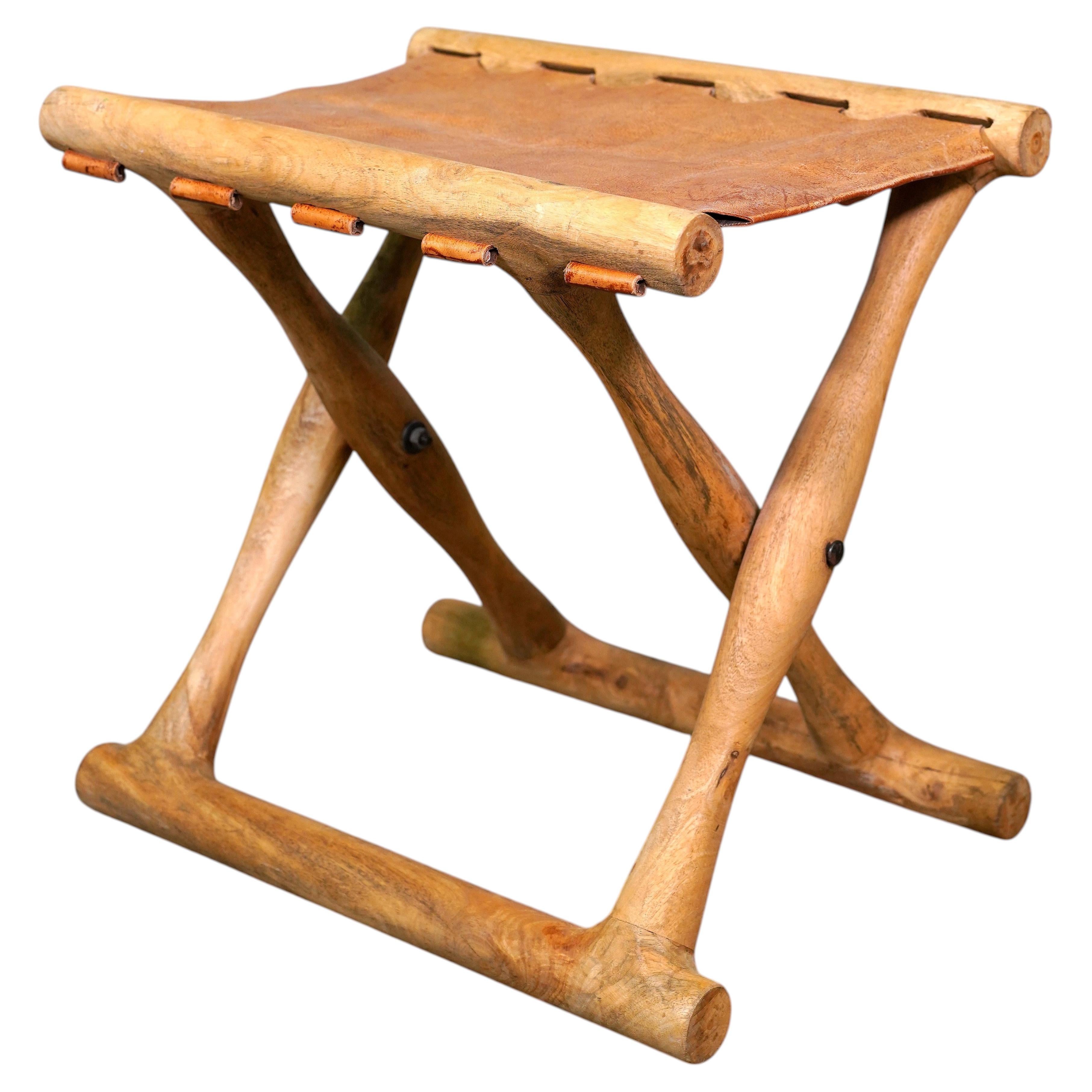 Tabouret « Gold Hill » de style moderne danois, en chêne et cuir cognac, par Poul Hundevad, années 1960 en vente