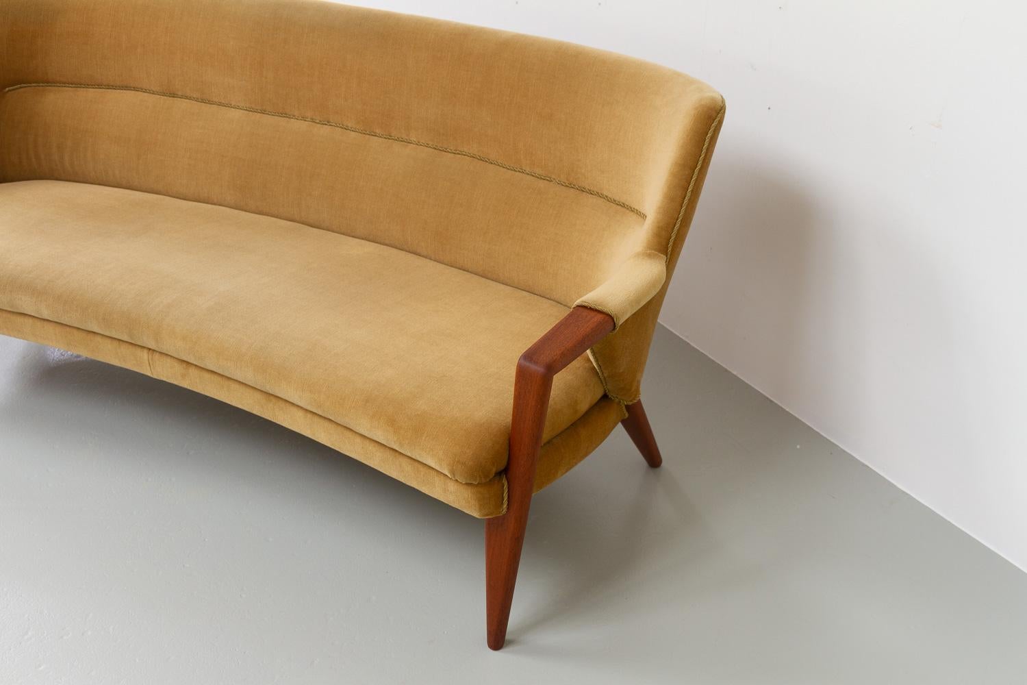 Mid-20th Century Danish Modern Golden Velvet Banana Sofa by Kurt Olsen, 1950s.