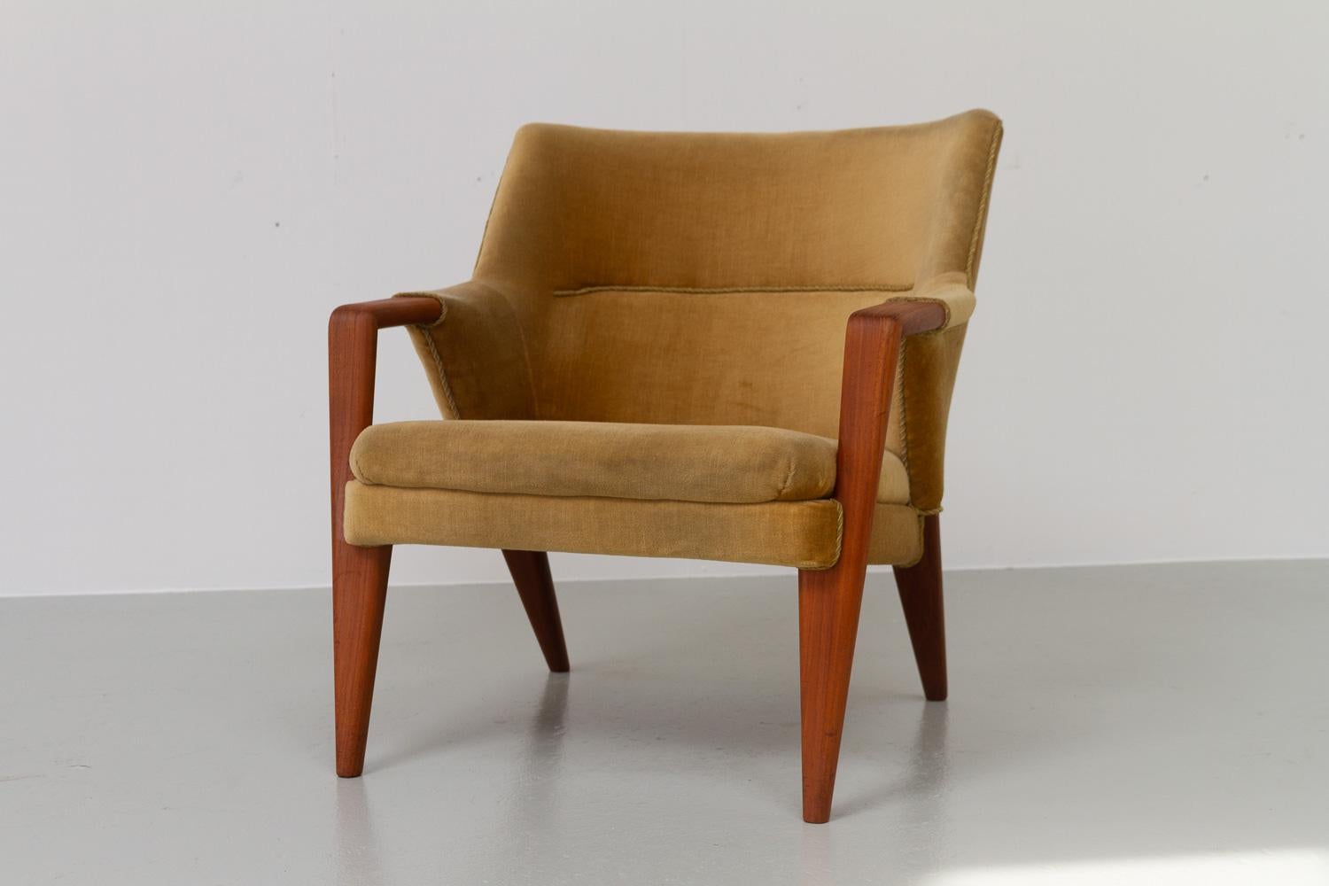 Mid-Century Modern Danish Modern Golden Velvet Lounge Chair by Kurt Olsen, 1950s.