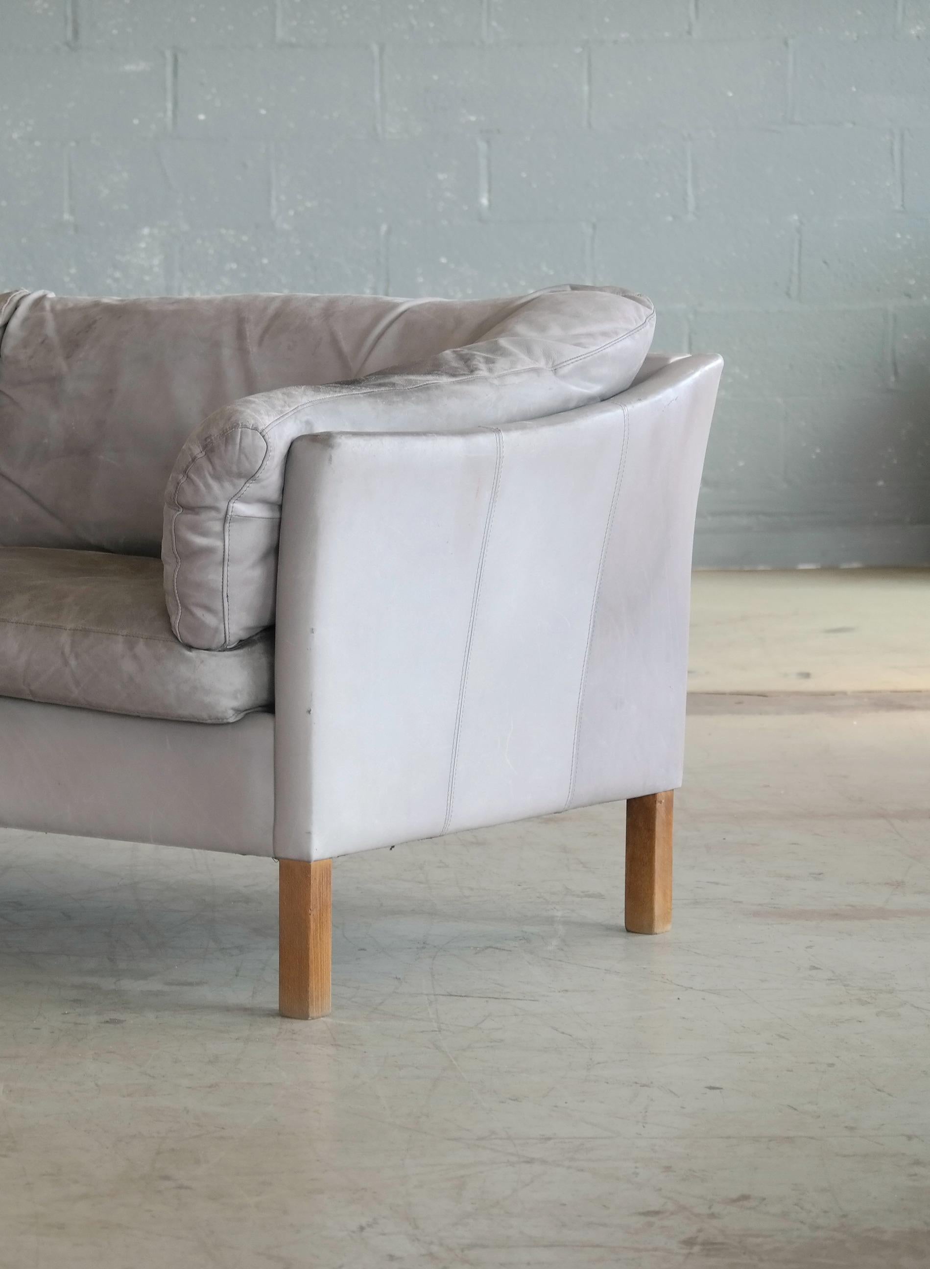 Danish Modern Gray Leather Sofa Model 35 by Mogens Hansen 2