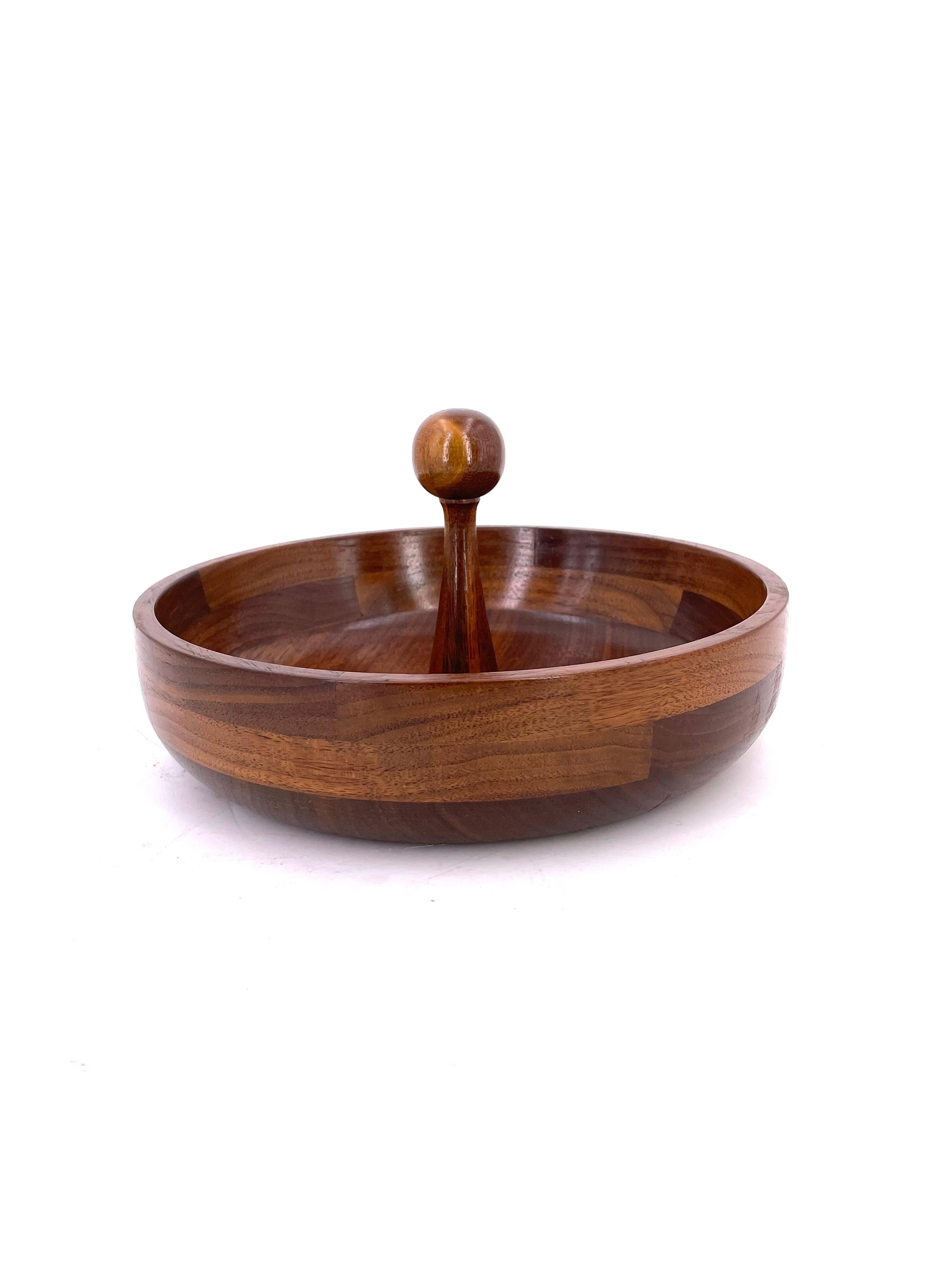 Beautiful solid hand-carved solid walnut bowl, circa 1950's great conditions.