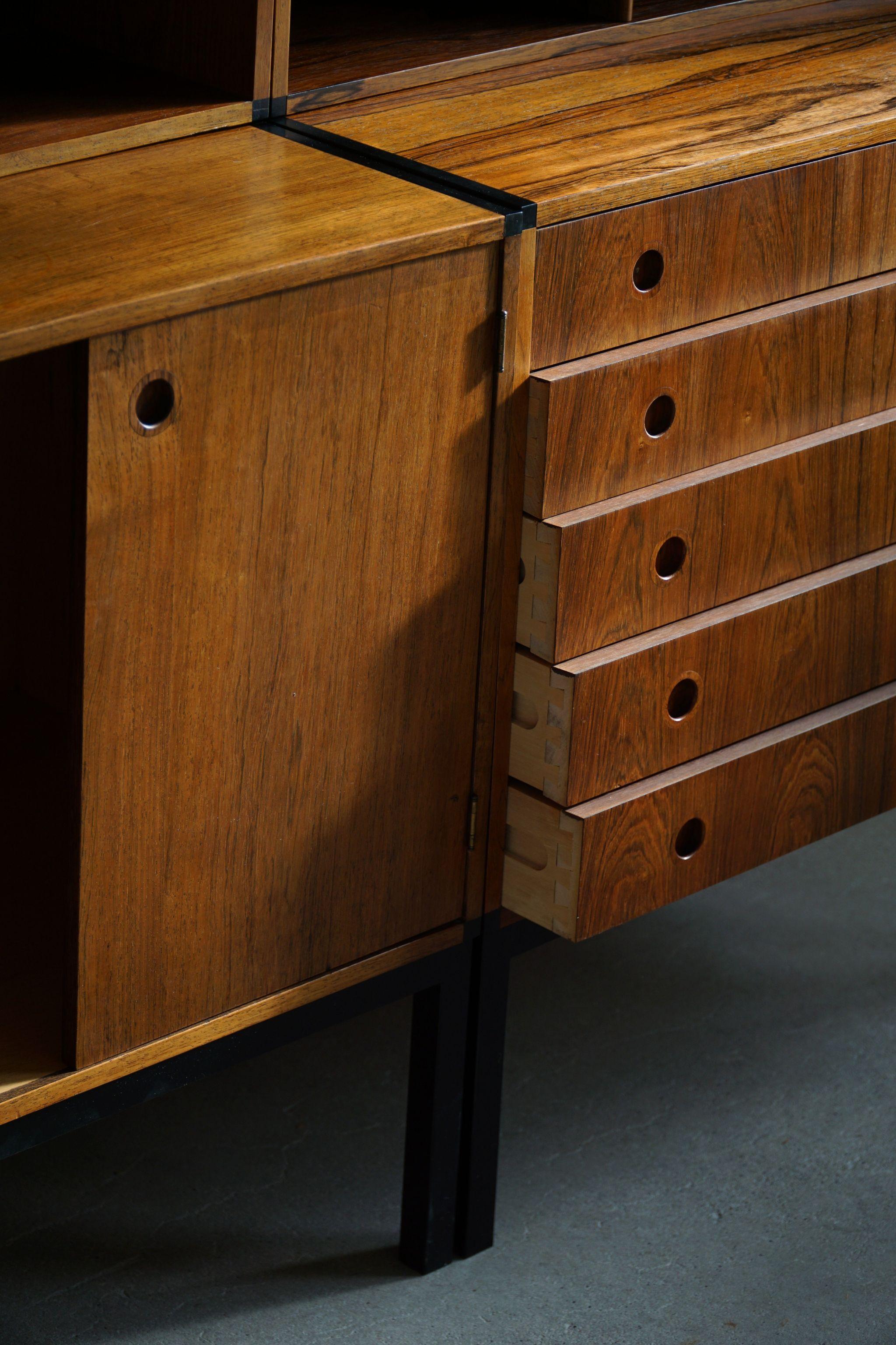 Danish Modern, Hans Hove & Palle Petersen Shelving Unit in Rosewood, 1960s In Good Condition In Odense, DK