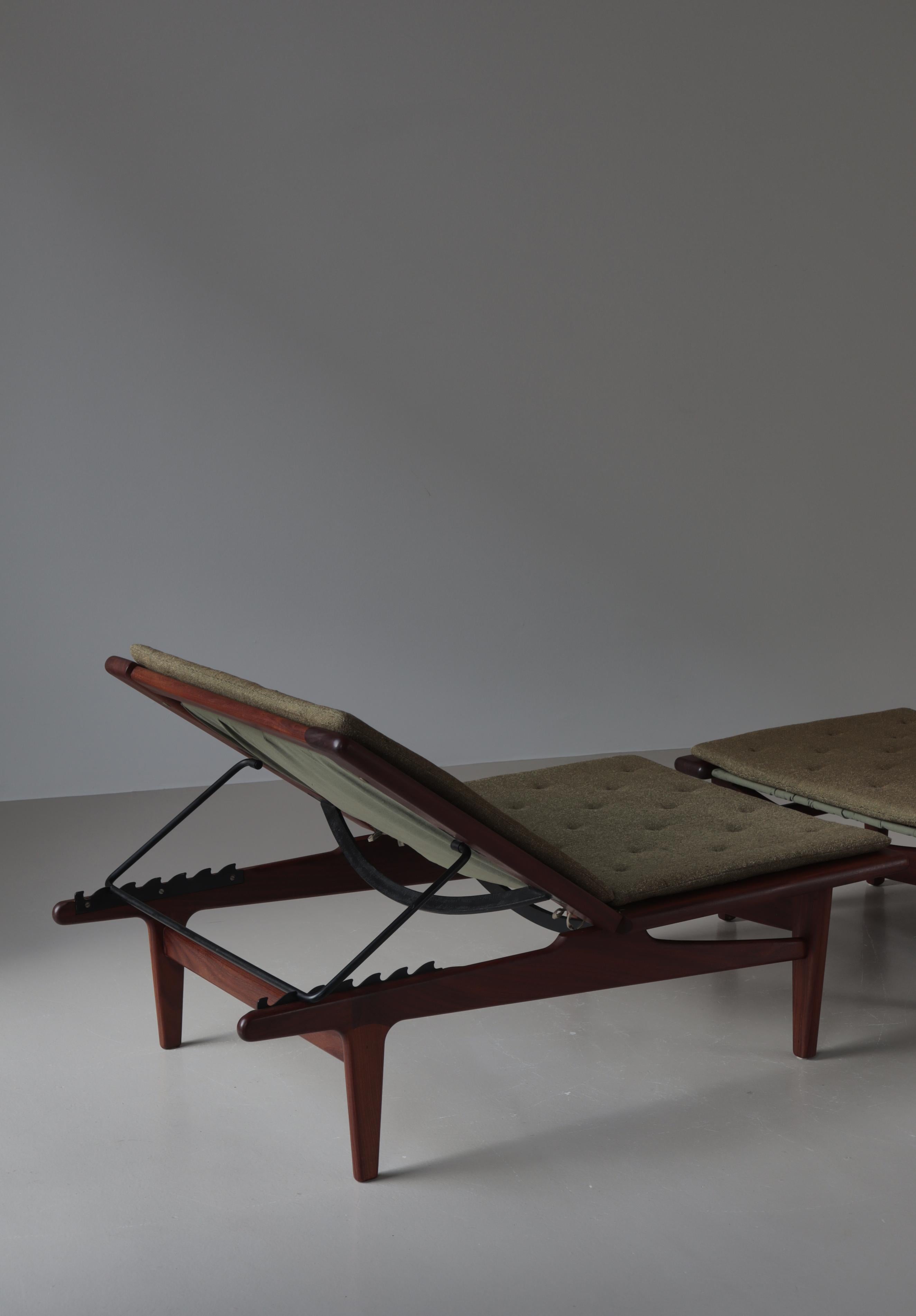 Lit de jour réglable GE-1 en bois de teck de Hans J. Wegner, années 1950, The Moderns Moderns en vente 6